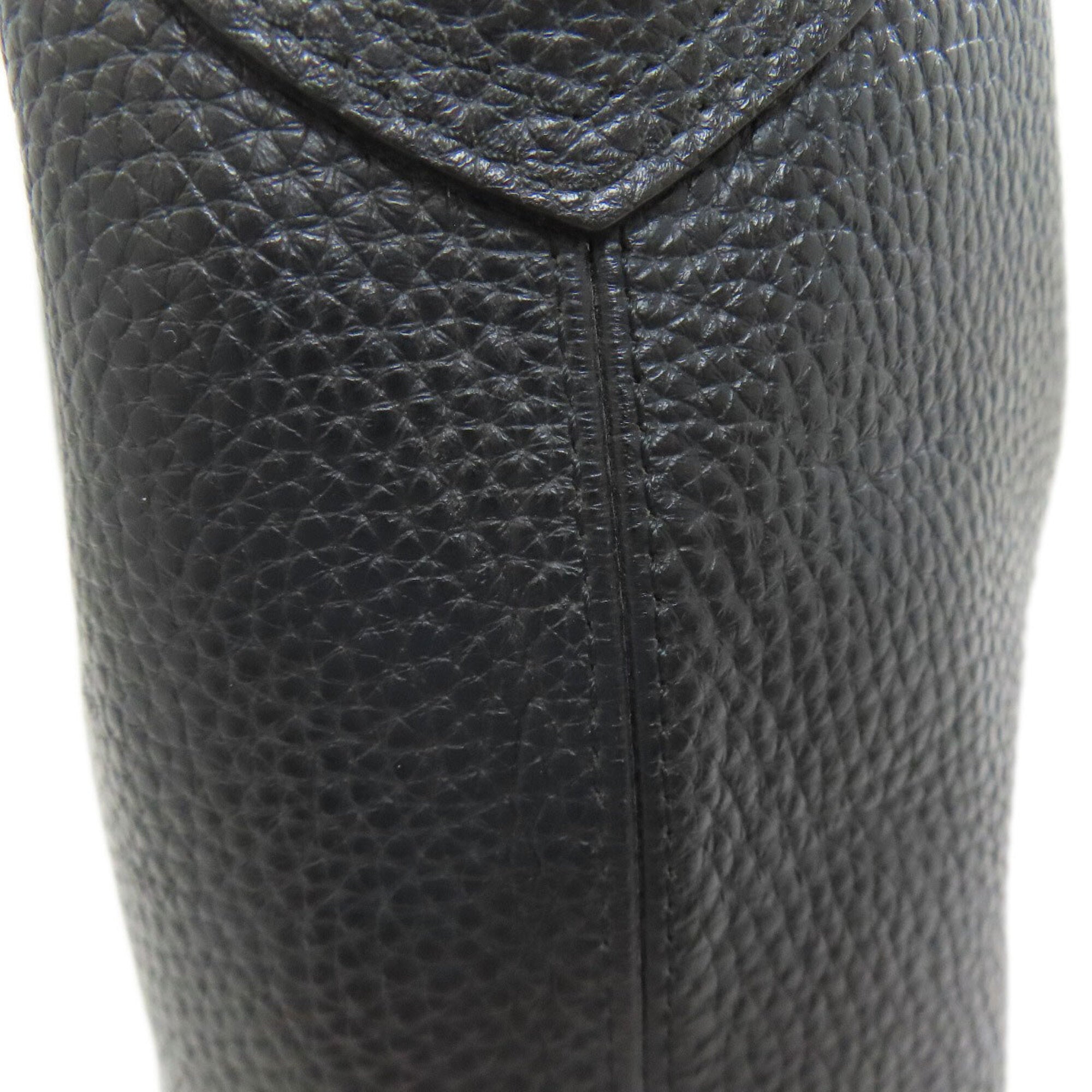 A.D.M.J Black Leather Shoulder Bag (Pre-Owned)