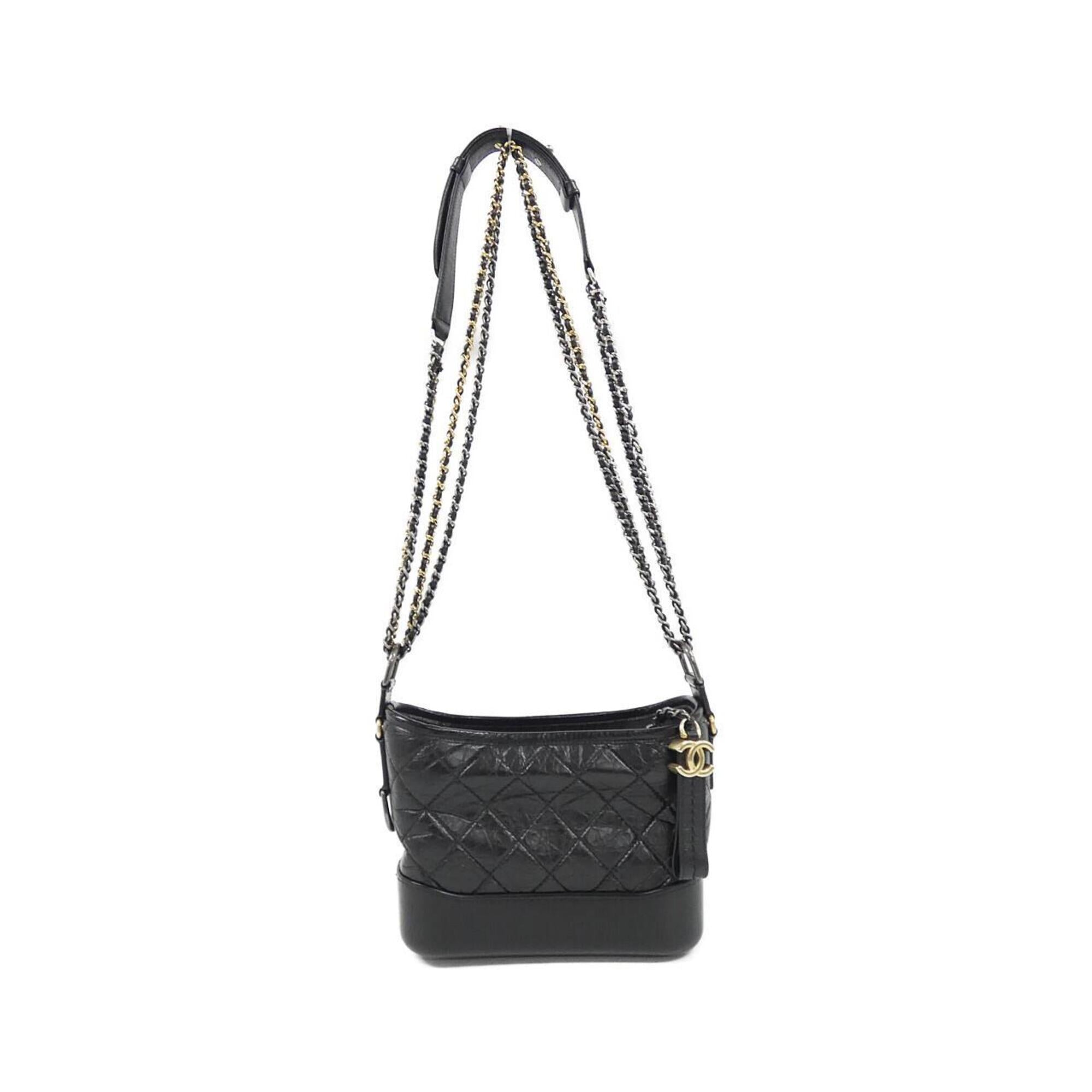 Chanel Black Leather Shoulder Bag (Pre-Owned)