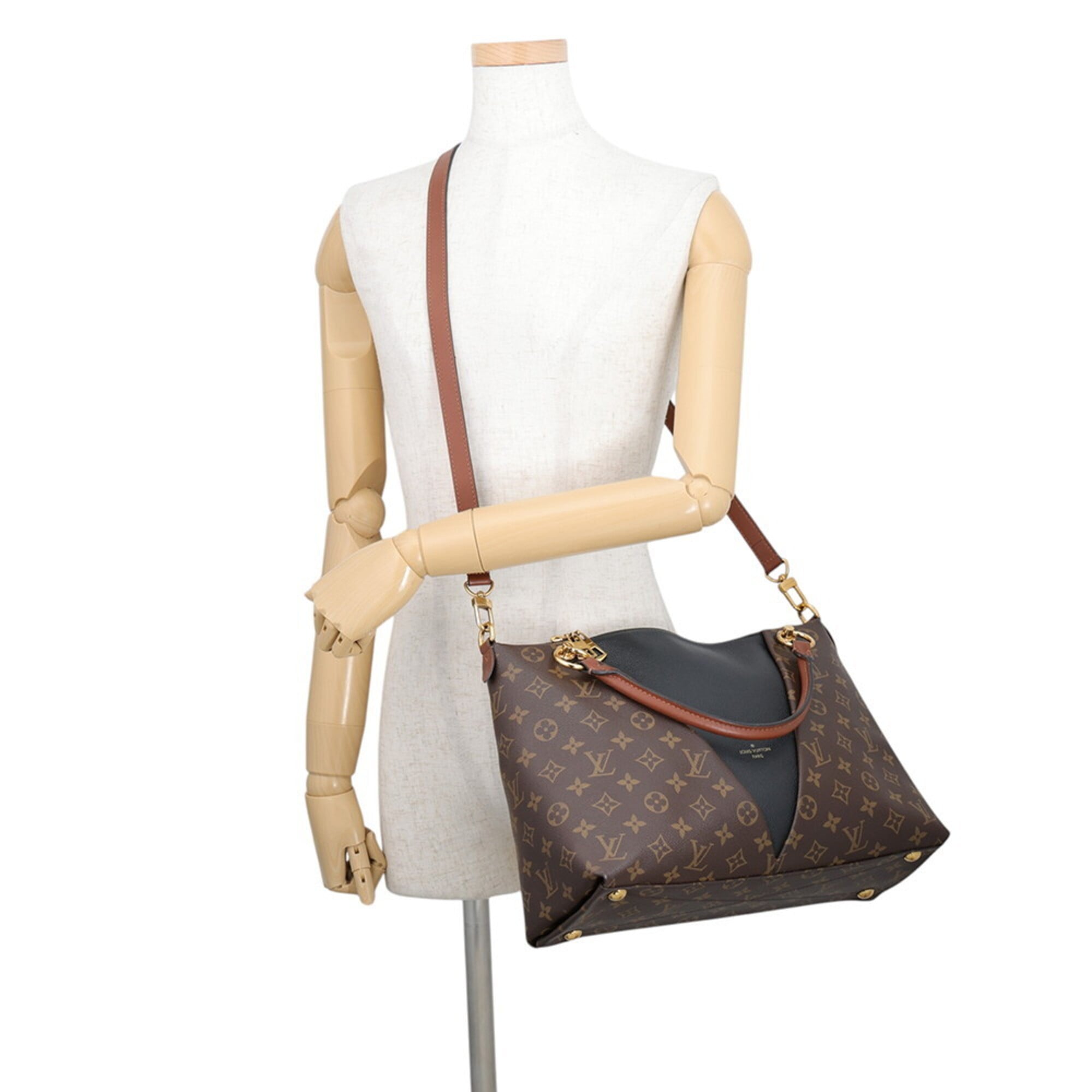Louis Vuitton Monogram Noir Monogram Handbag Shoulder Bag (Pre-Owned)