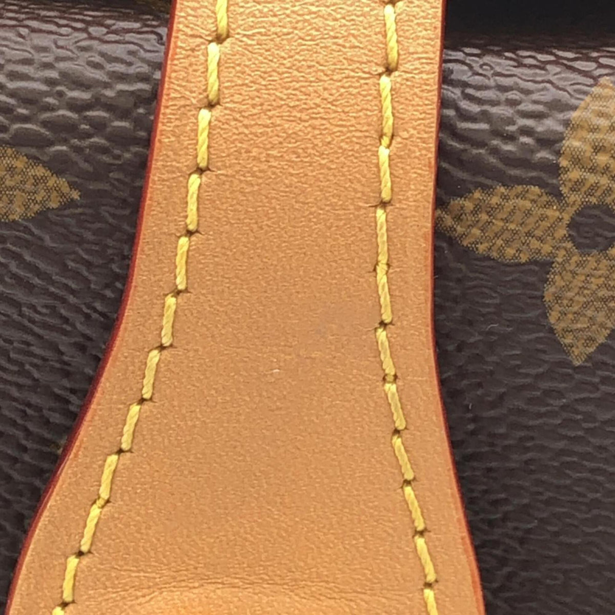 Louis Vuitton Brown Coated Canvas Handbag Pouch (Pre-Owned)