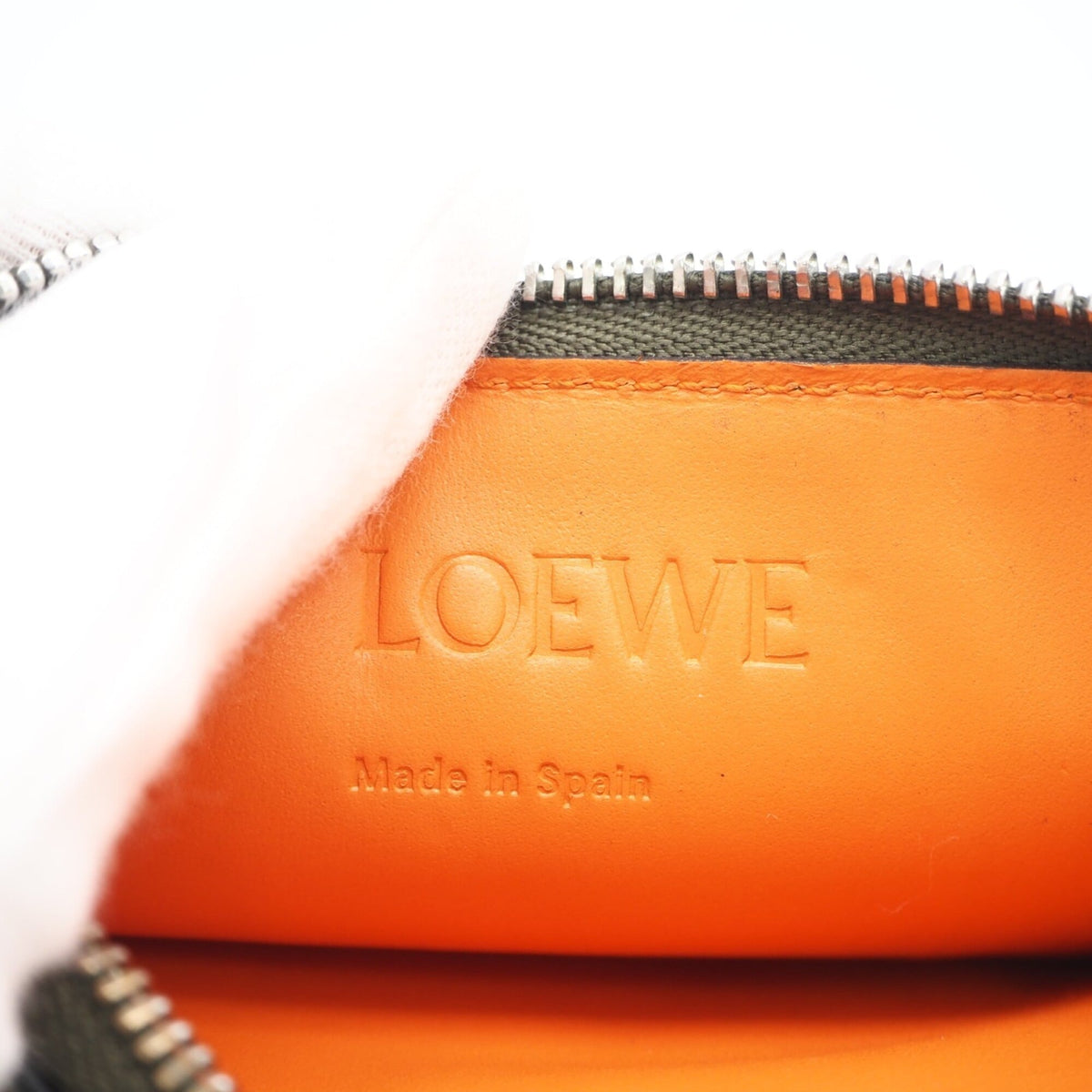 Loewe Khaki Orange Leather Coin Purse/Coin Case (Pre-Owned)