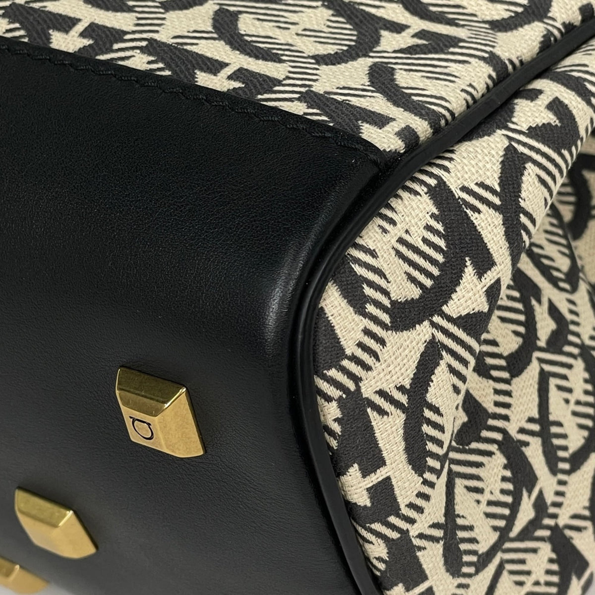 Salvatore Ferragamo Black Canvas Leather Handbag (Pre-Owned)