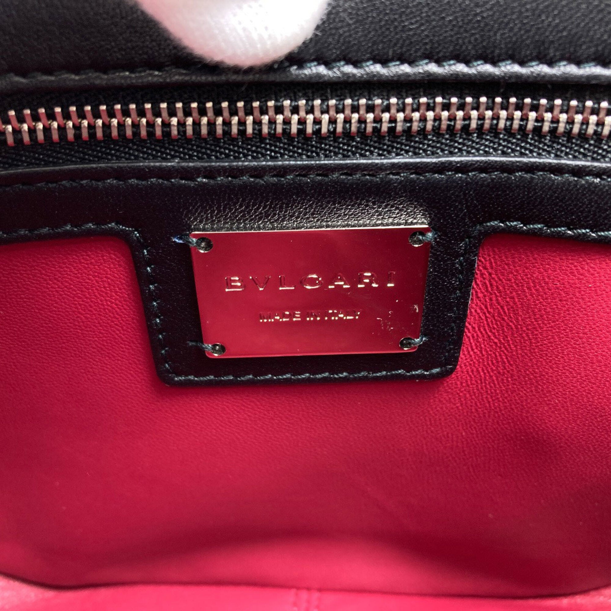 Bvlgari Black Leather Shoulder Bag (Pre-Owned)