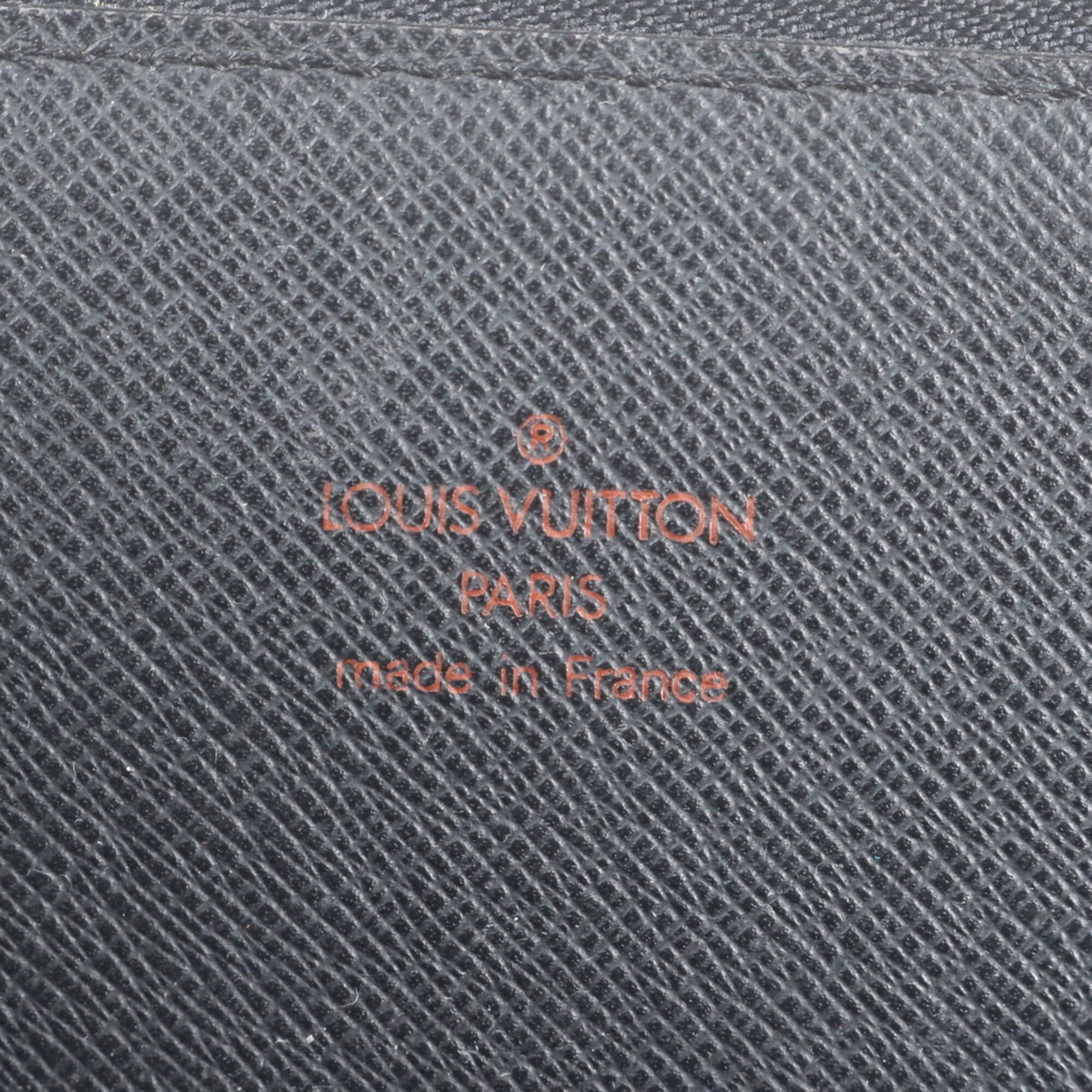Louis Vuitton Noir Leather Handbag Pochette Pouch (Pre-Owned)