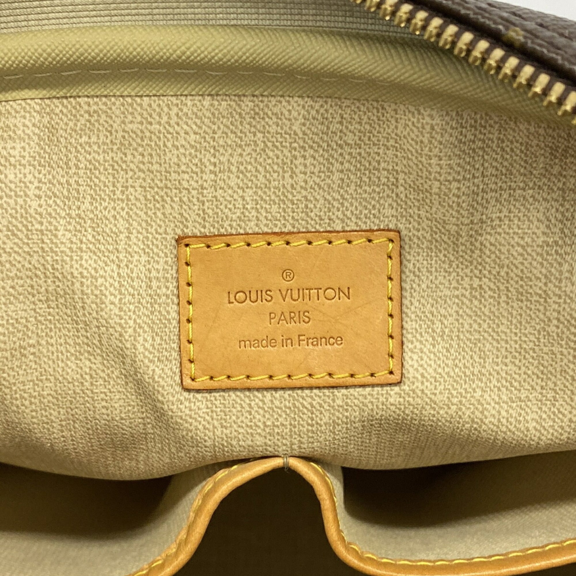 Louis Vuitton Brown Handbag (Pre-Owned)