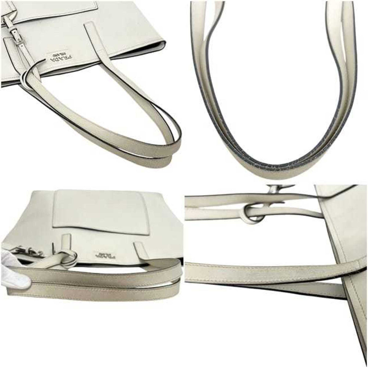 Prada White Leather Tote Bag (Pre-Owned)
