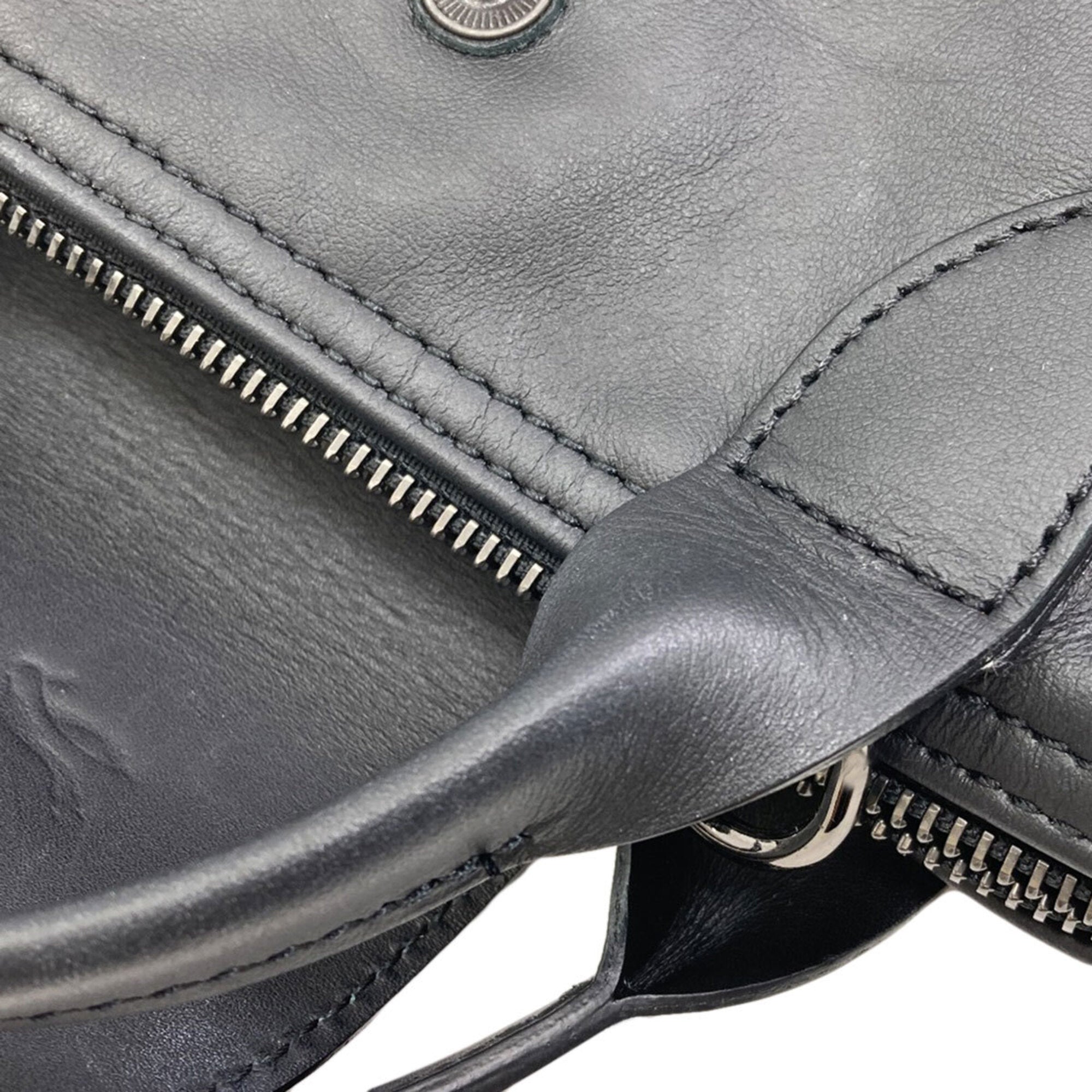 Longchamp Le Pliage Black Leather Handbag (Pre-Owned)