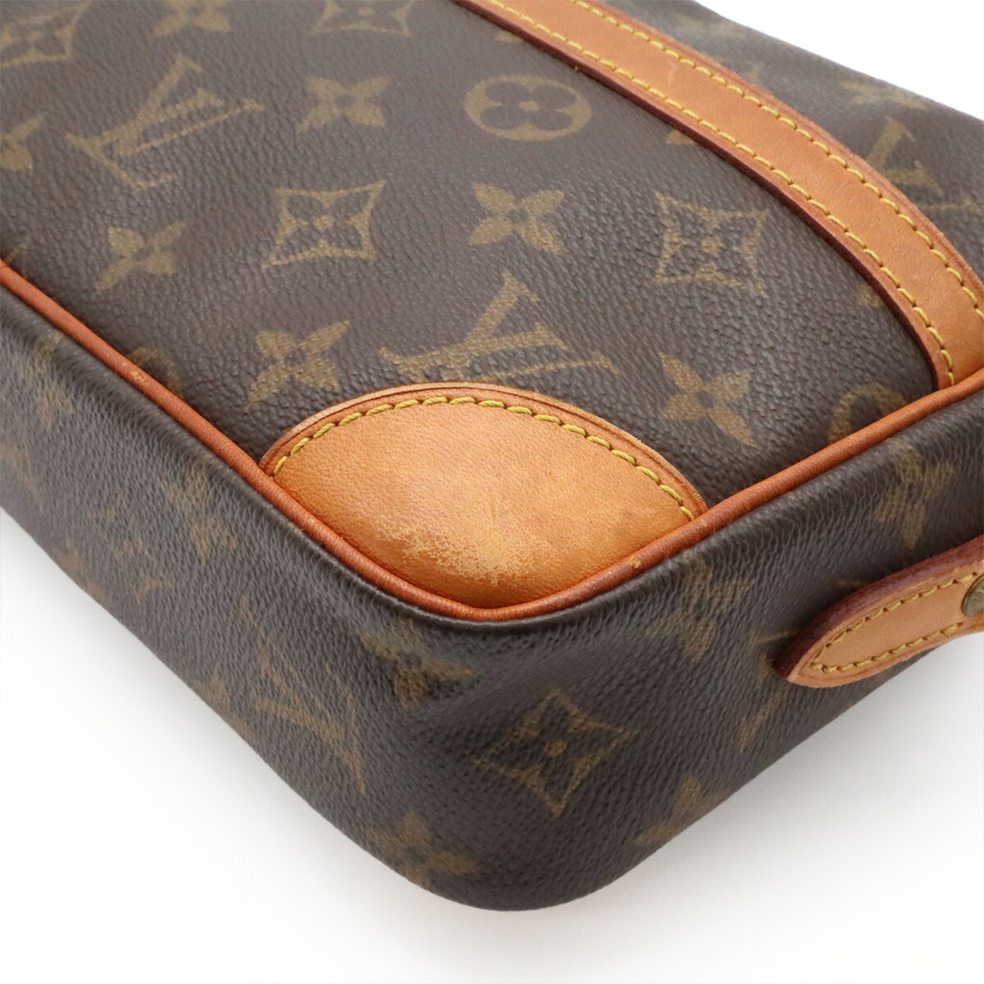 Louis Vuitton Brown Galle Monogram White Monogram Pochette Shoulder Bag (Pre-Owned)
