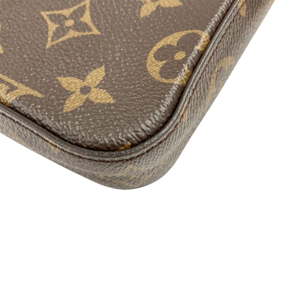 Louis Vuitton Brown Monogram Pochette Shoulder Bag (Pre-Owned)