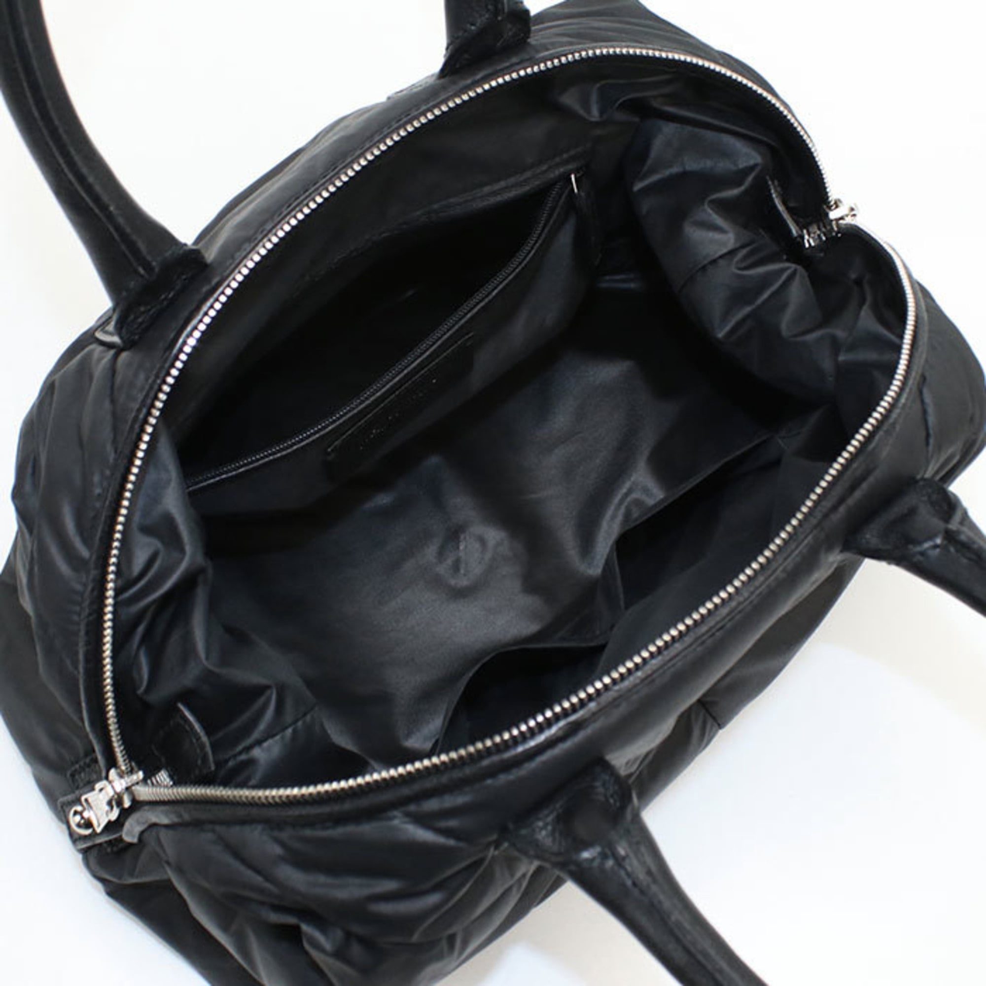 Saint Laurent Black Tote Bag (Pre-Owned)