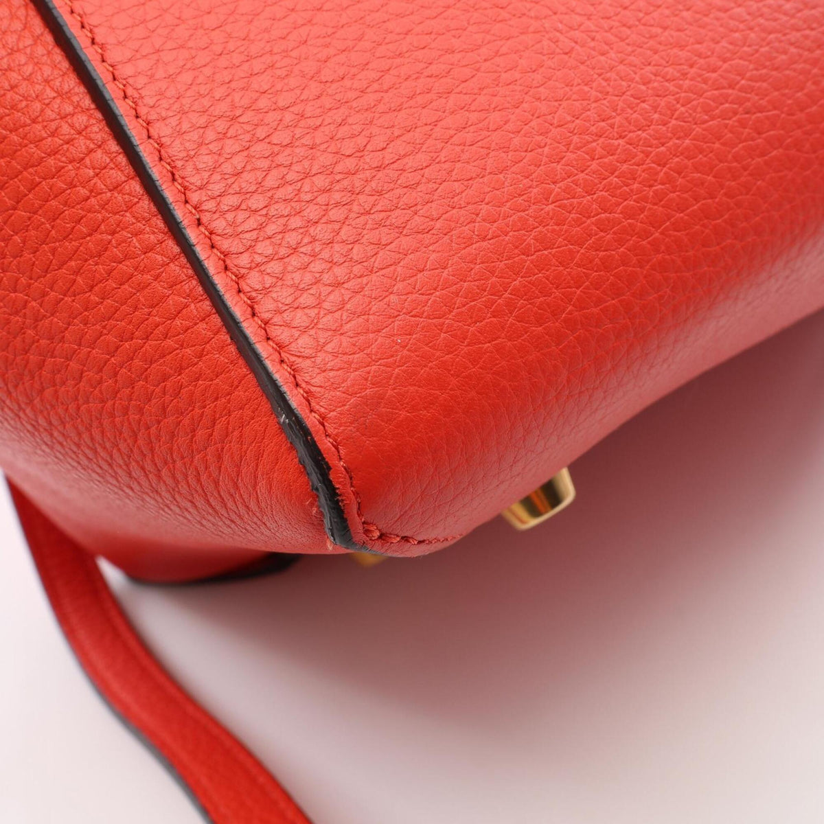 Celine Red Color Leather Handbag (Pre-Owned)