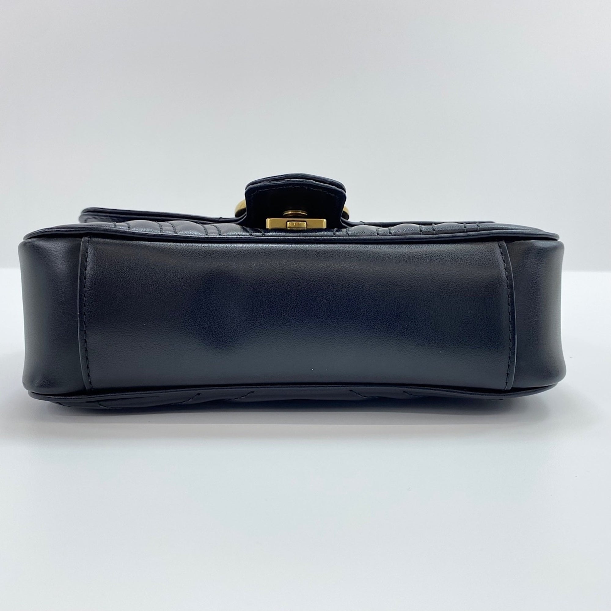 Gucci Gg Marmont Black Shoulder Bag (Pre-Owned)