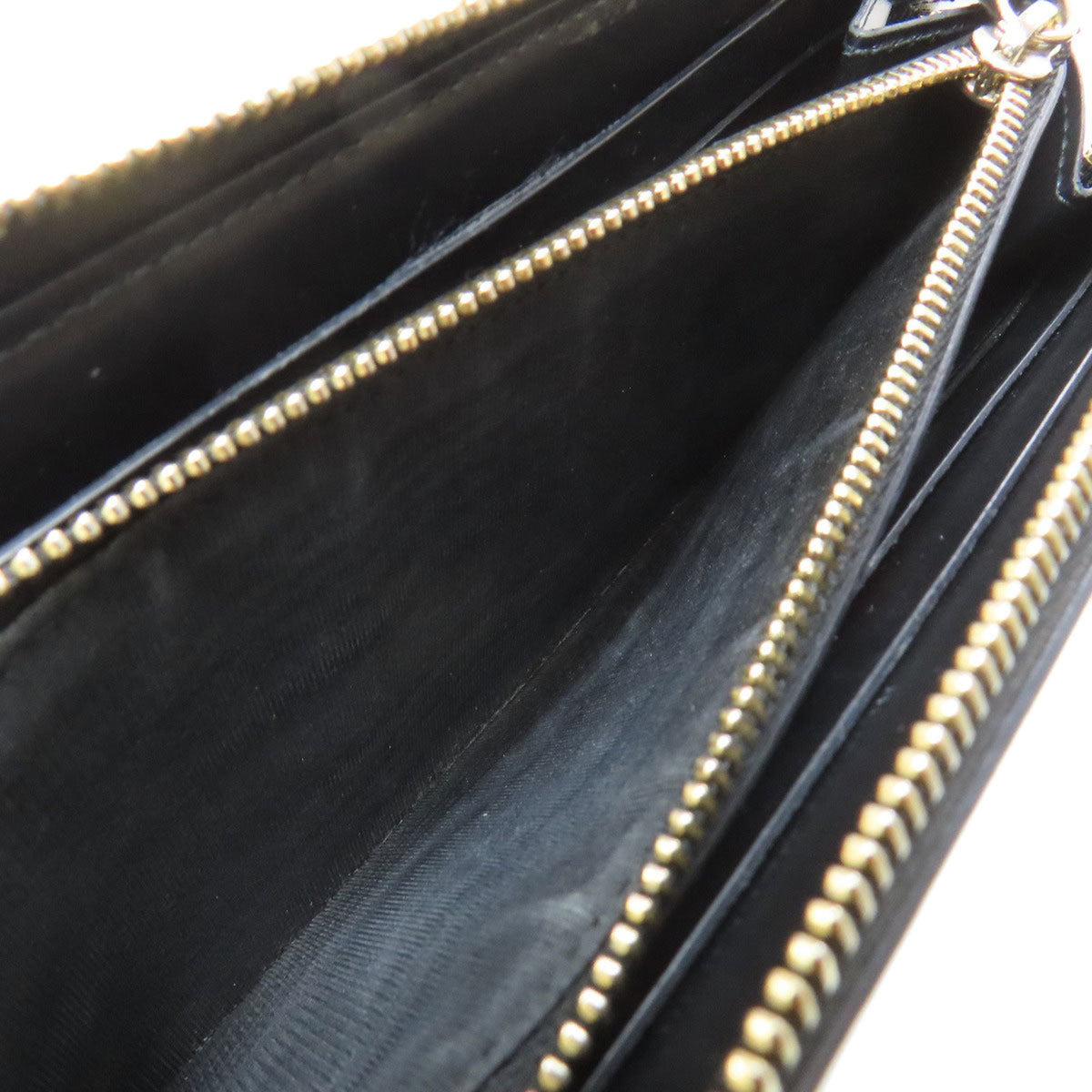Bvlgari Black Leather Long Wallet (Bi-Fold) (Pre-Owned)