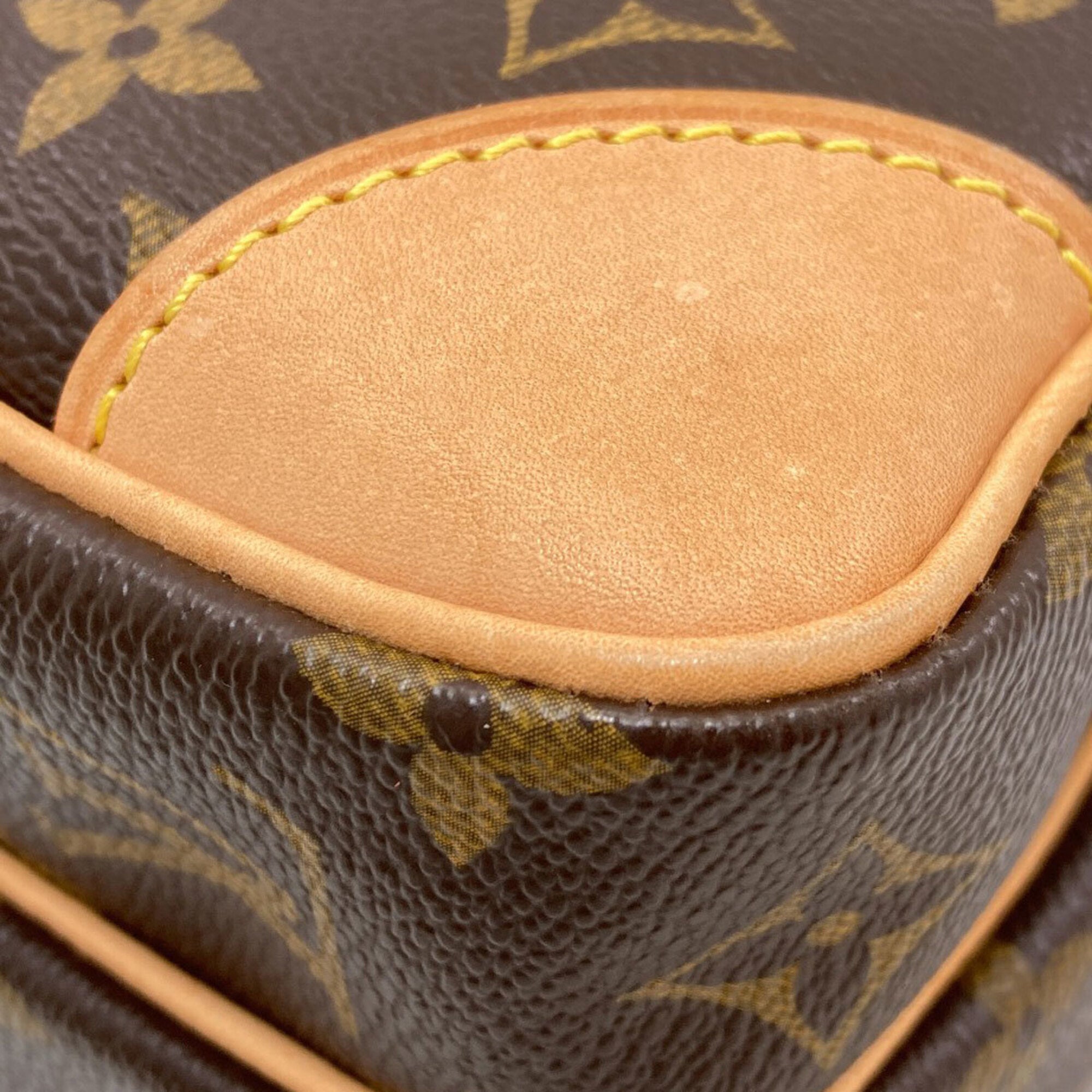 Louis Vuitton Monogram Monogram Monogram Shoulder Bag (Pre-Owned)