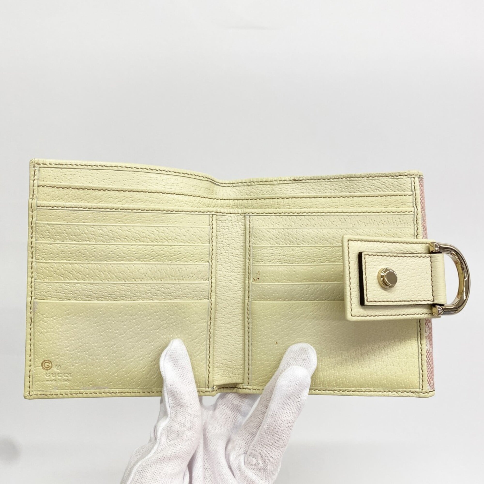 Gucci Pink Canvas Wallet (Bi-Fold) (Pre-Owned)