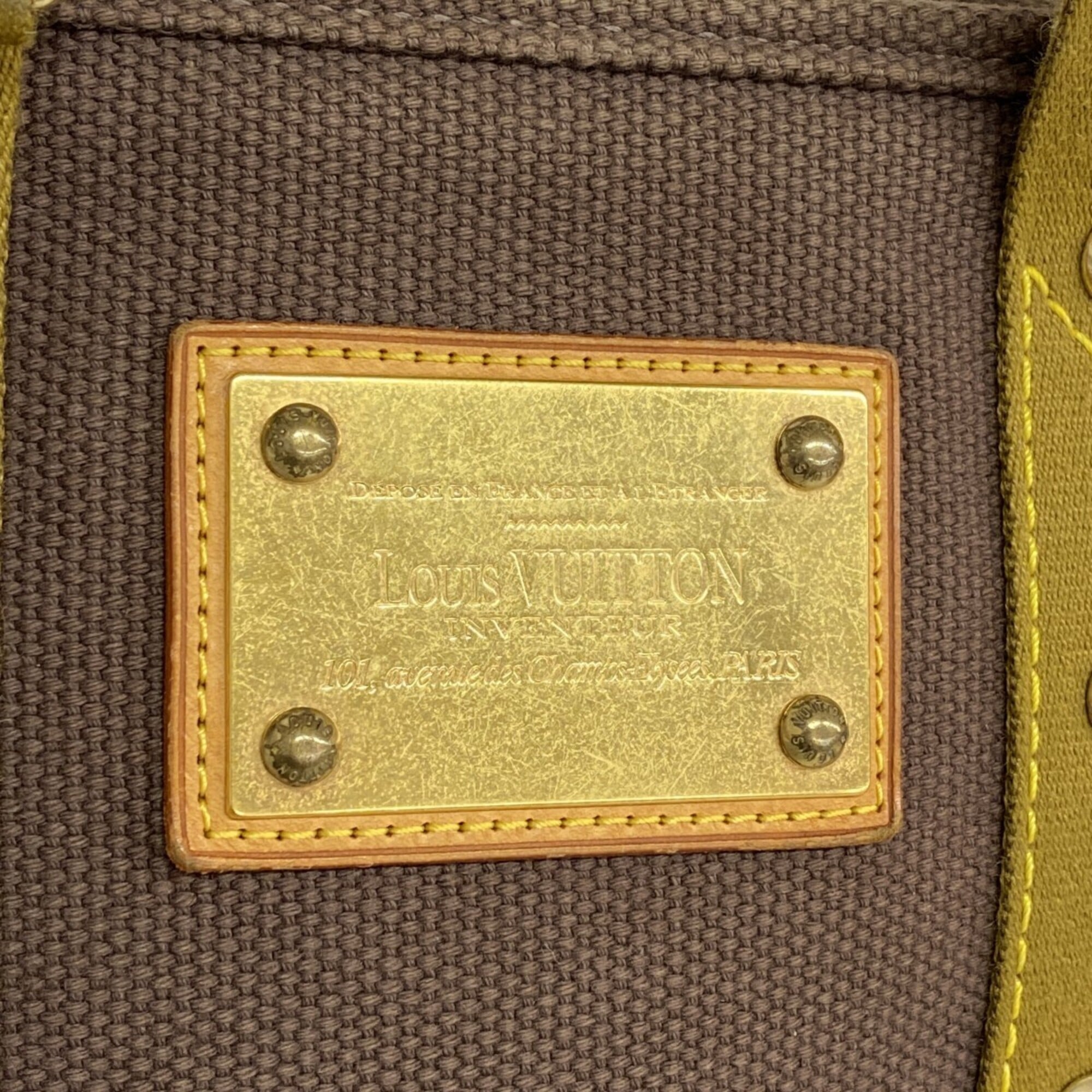 Louis Vuitton Brown Tote Bag (Pre-Owned)
