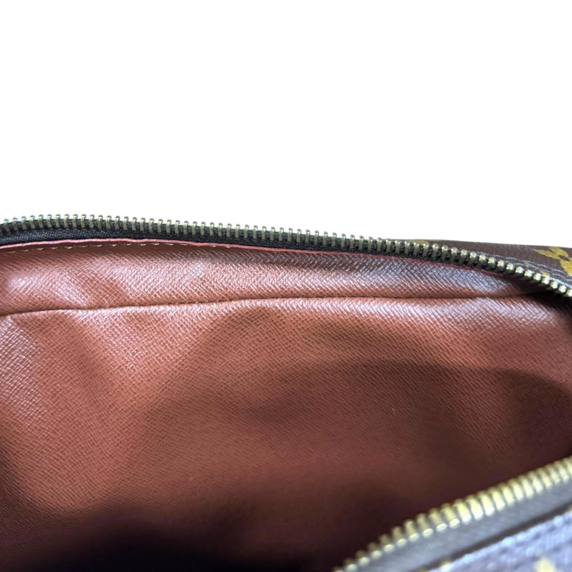 Louis Vuitton Brown Monogram Shoulder Bag (Pre-Owned)
