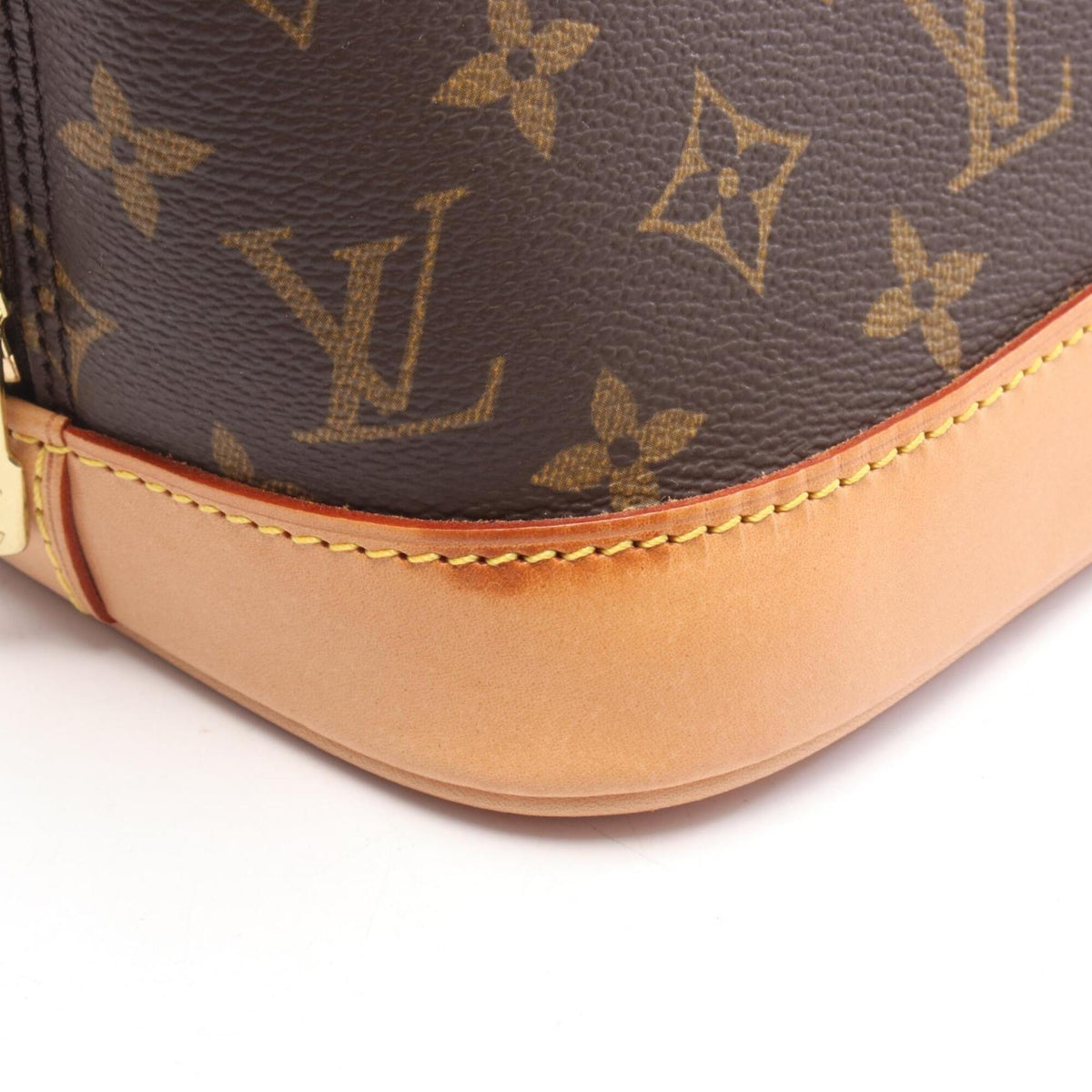 Louis Vuitton Brown Monogram Handbag (Pre-Owned)