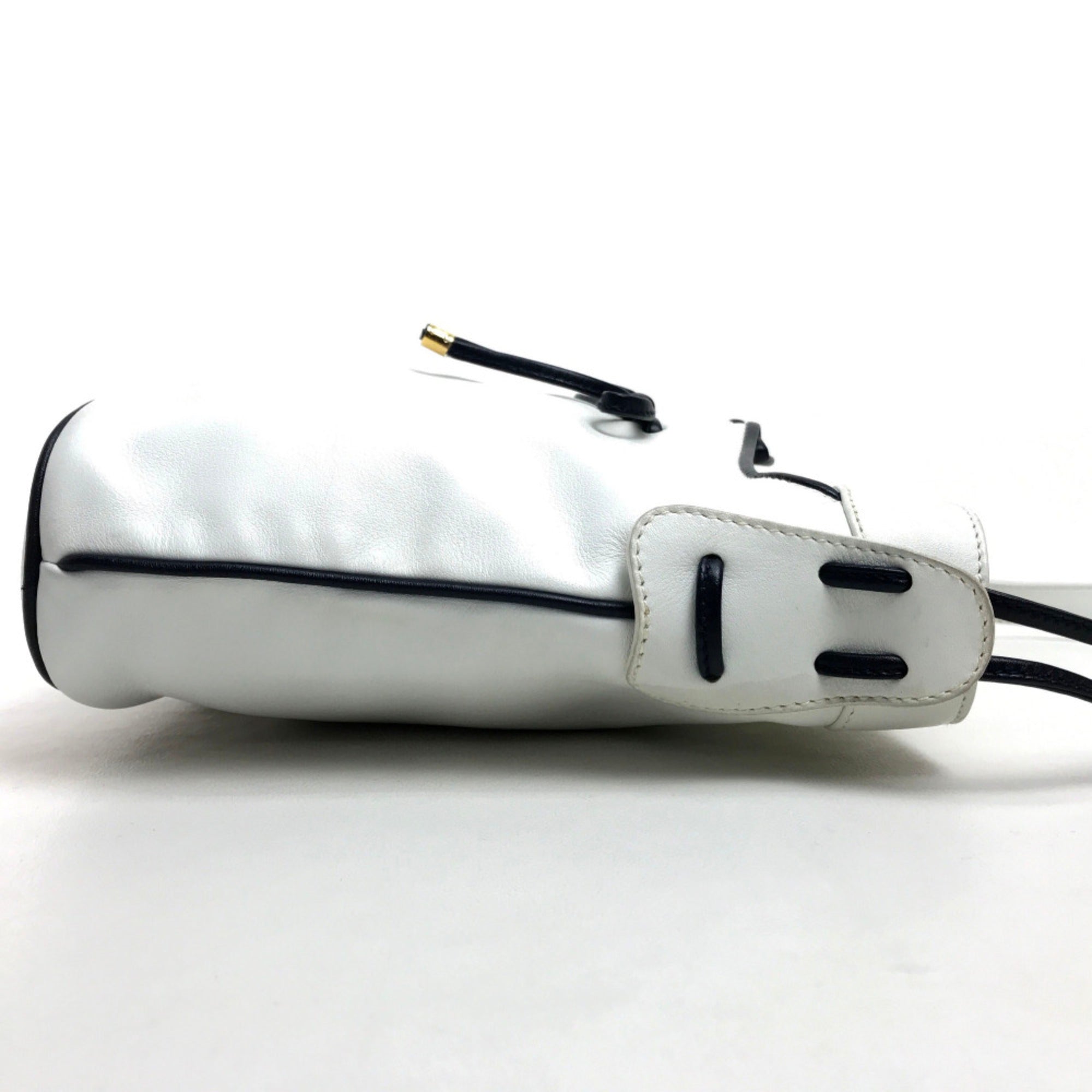 Celine White Leather Shoulder Bag (Pre-Owned)