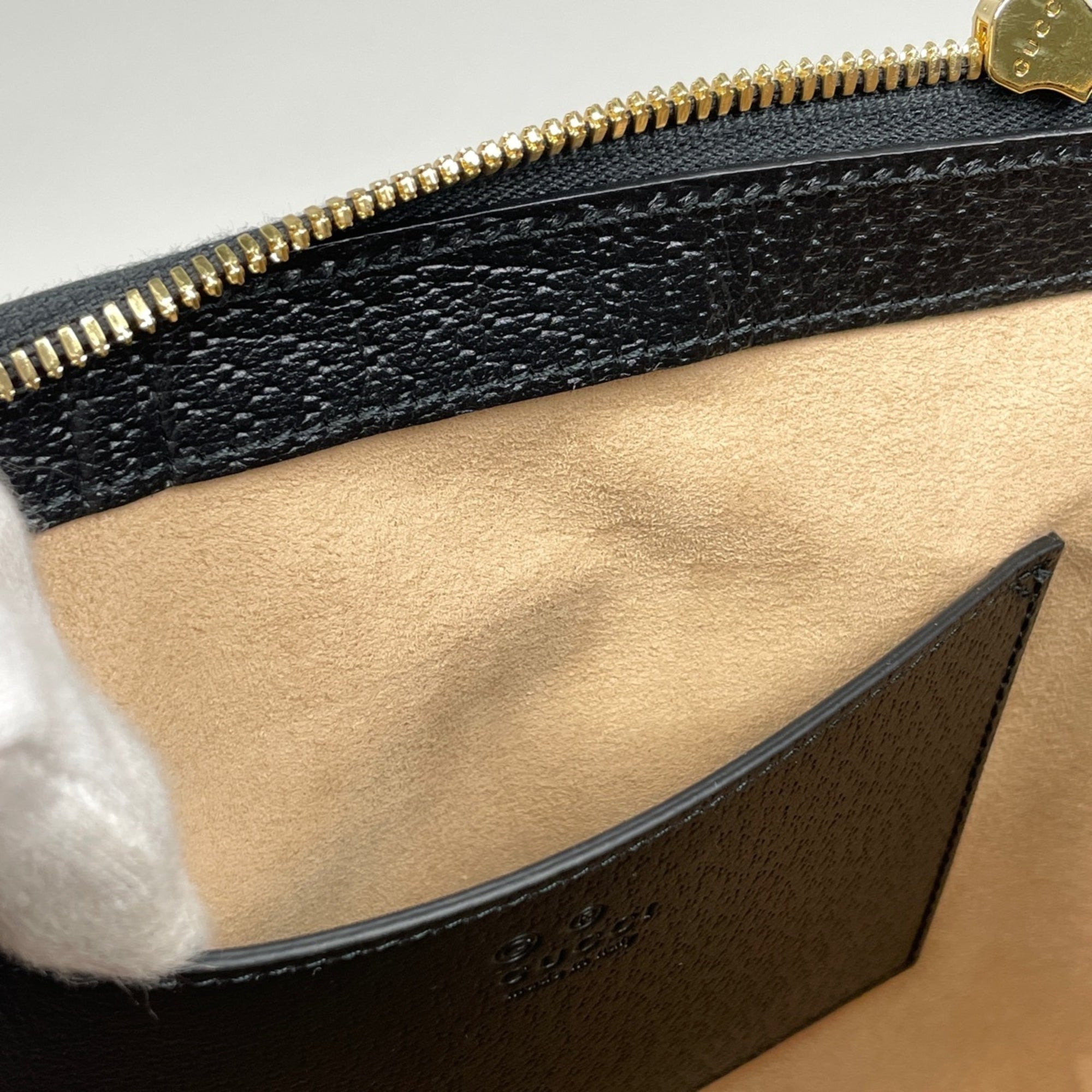 Gucci Sherry Line Black Leather Handbag (Pre-Owned)