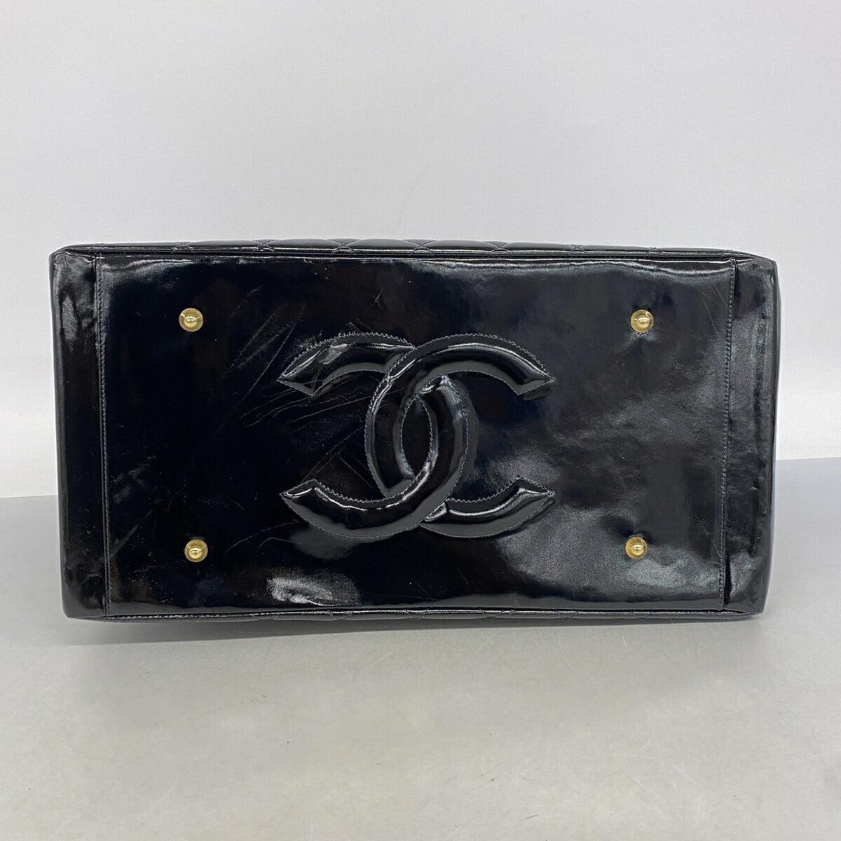 Chanel Black Patent Leather Tote Bag (Pre-Owned)