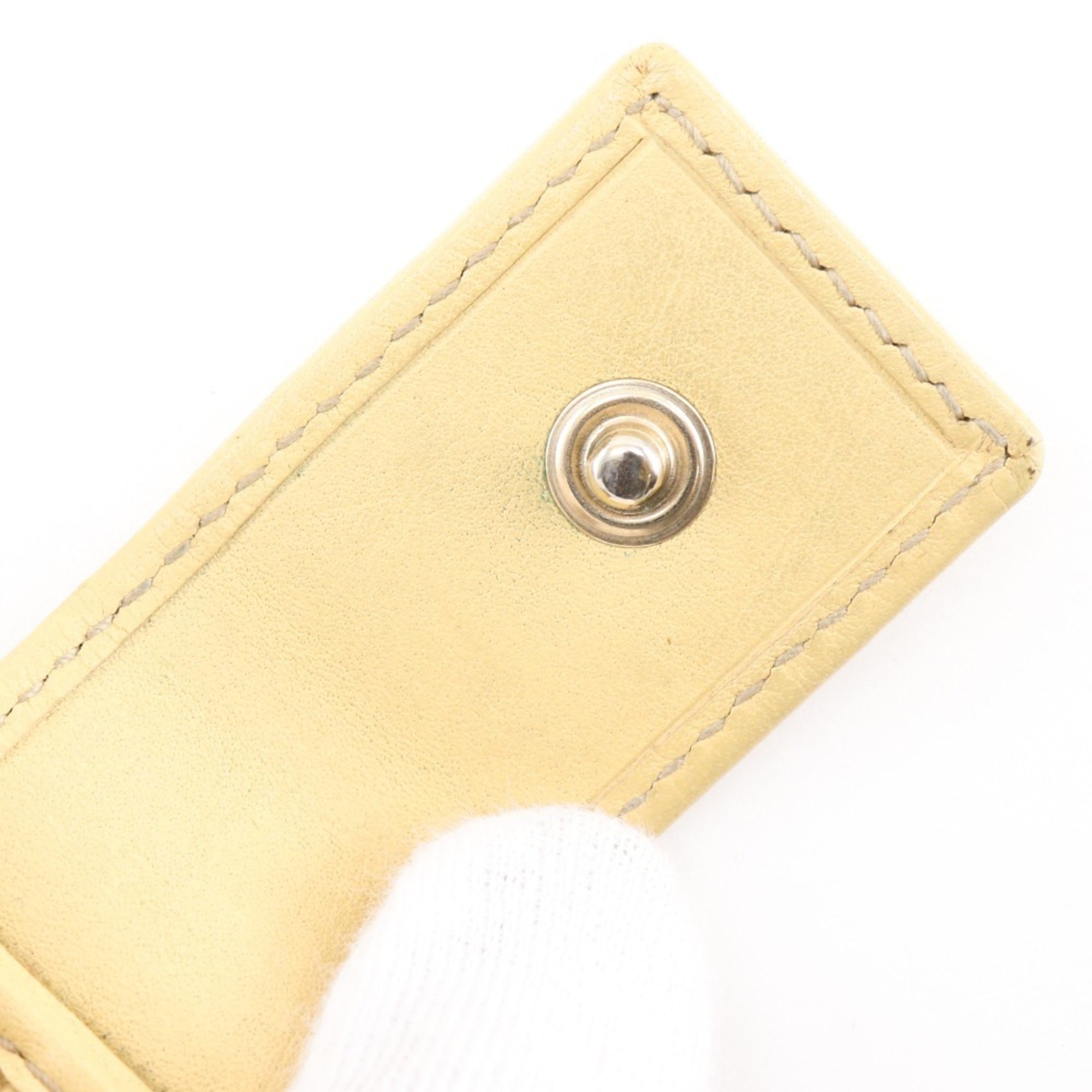 Gucci Beige Gg Canvas Wallet (Bi-Fold) (Pre-Owned)