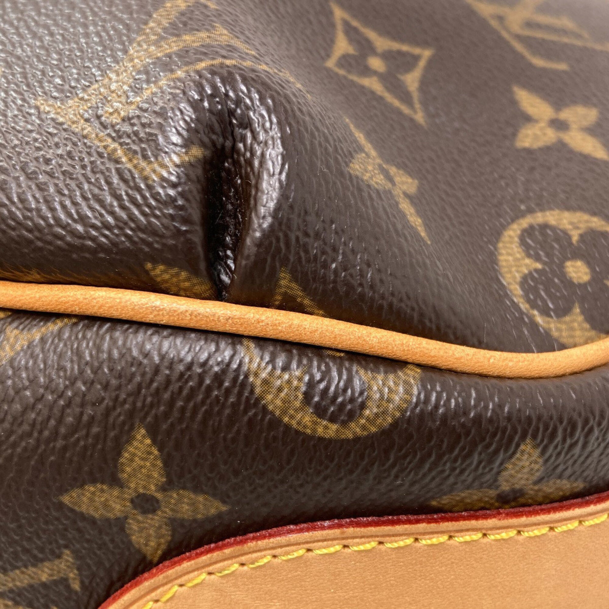 Louis Vuitton Monogram Monogram Shoulder Bag (Pre-Owned)