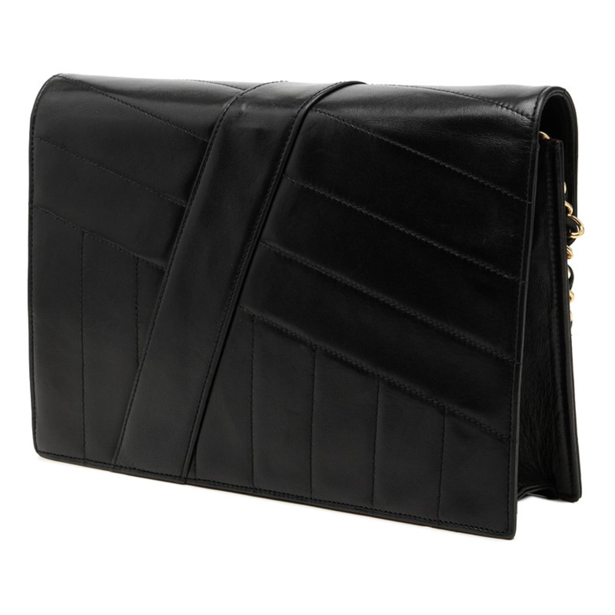 Chanel Black Leather Shoulder Bag (Pre-Owned)