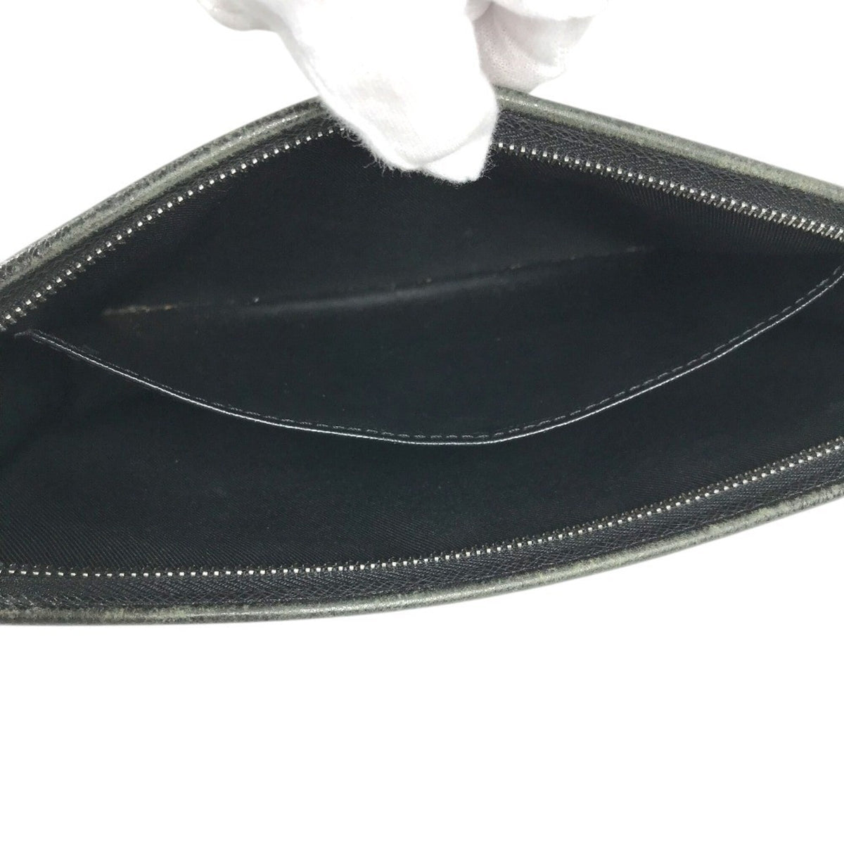 Louis Vuitton Ardoise Black Taiga Leather Clutch Bag Pochette Pouch (Pre-Owned)