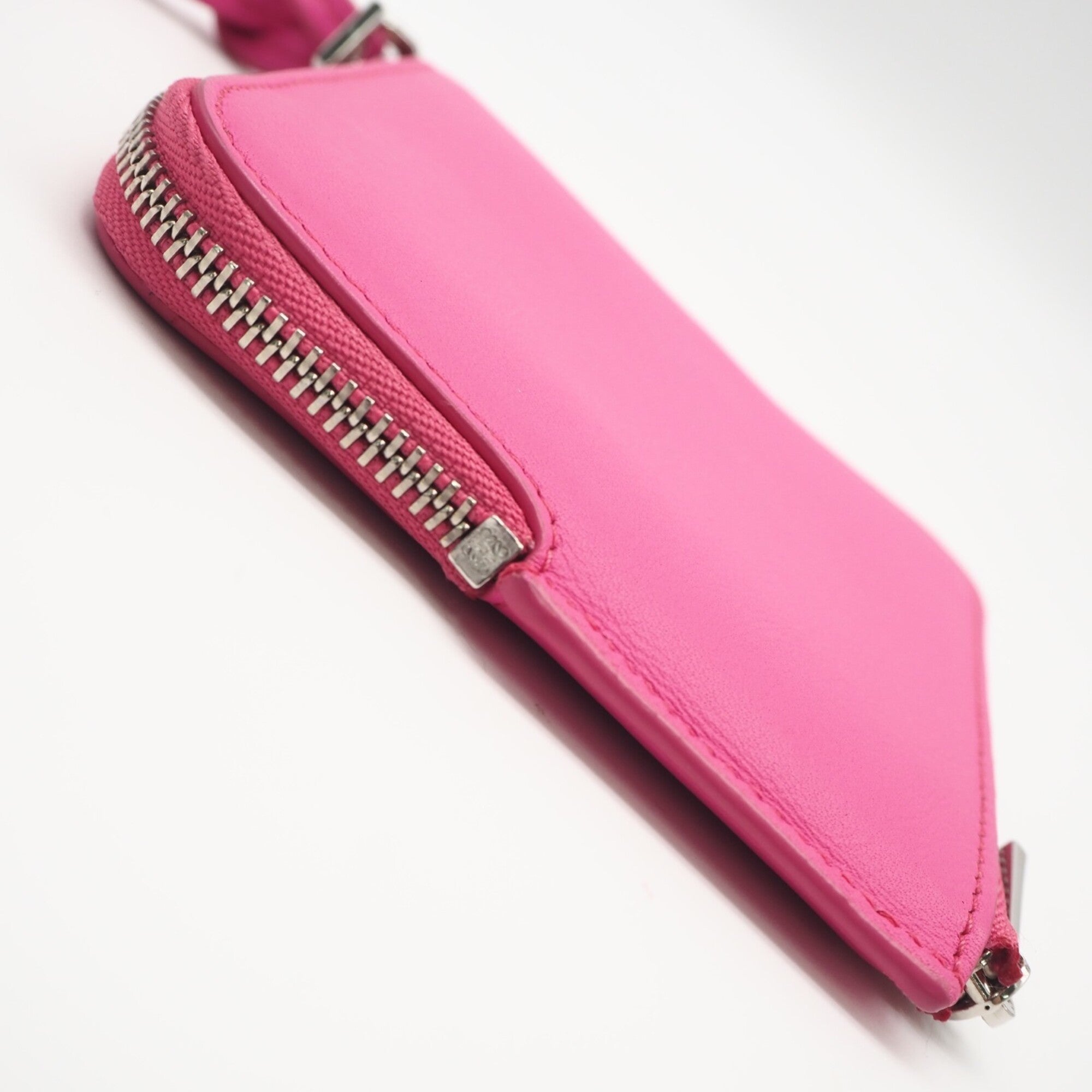 Loewe Pink Leather Coin Purse/Coin Case (Pre-Owned)