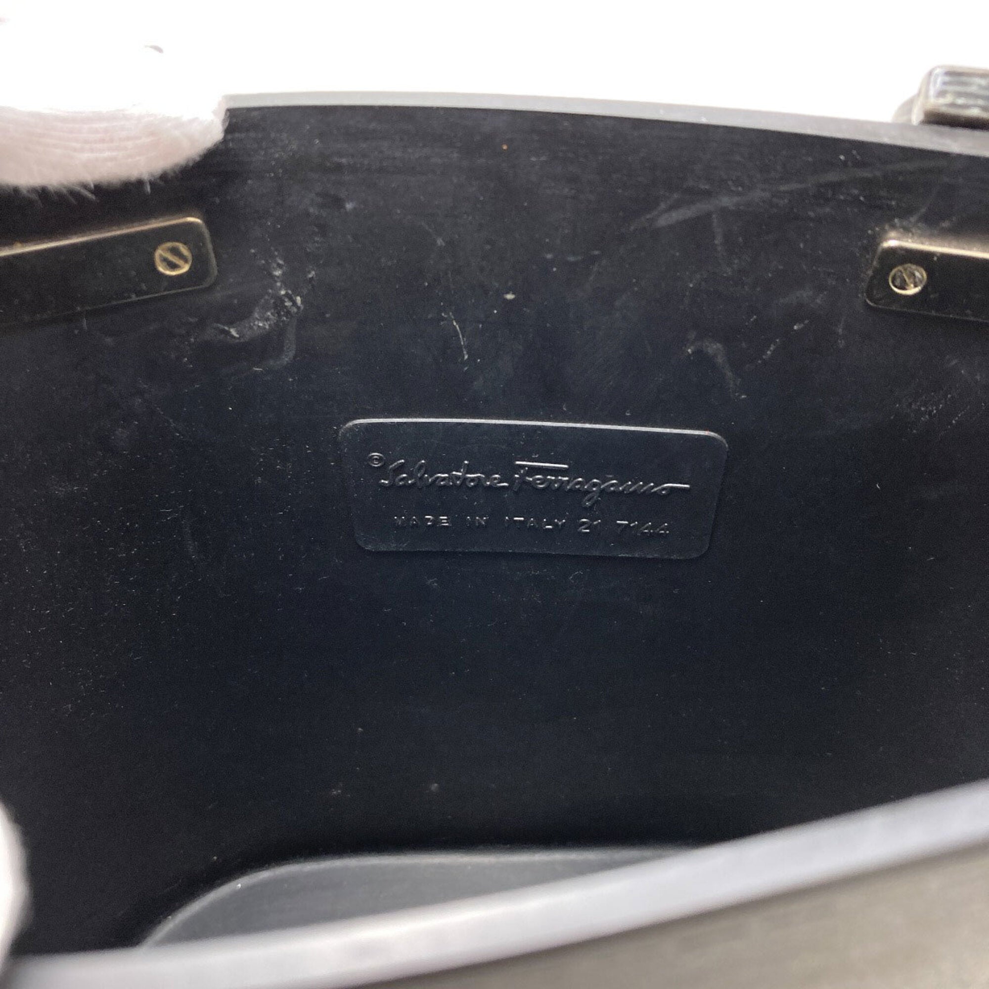 Salvatore Ferragamo Black Rubber Handbag (Pre-Owned)