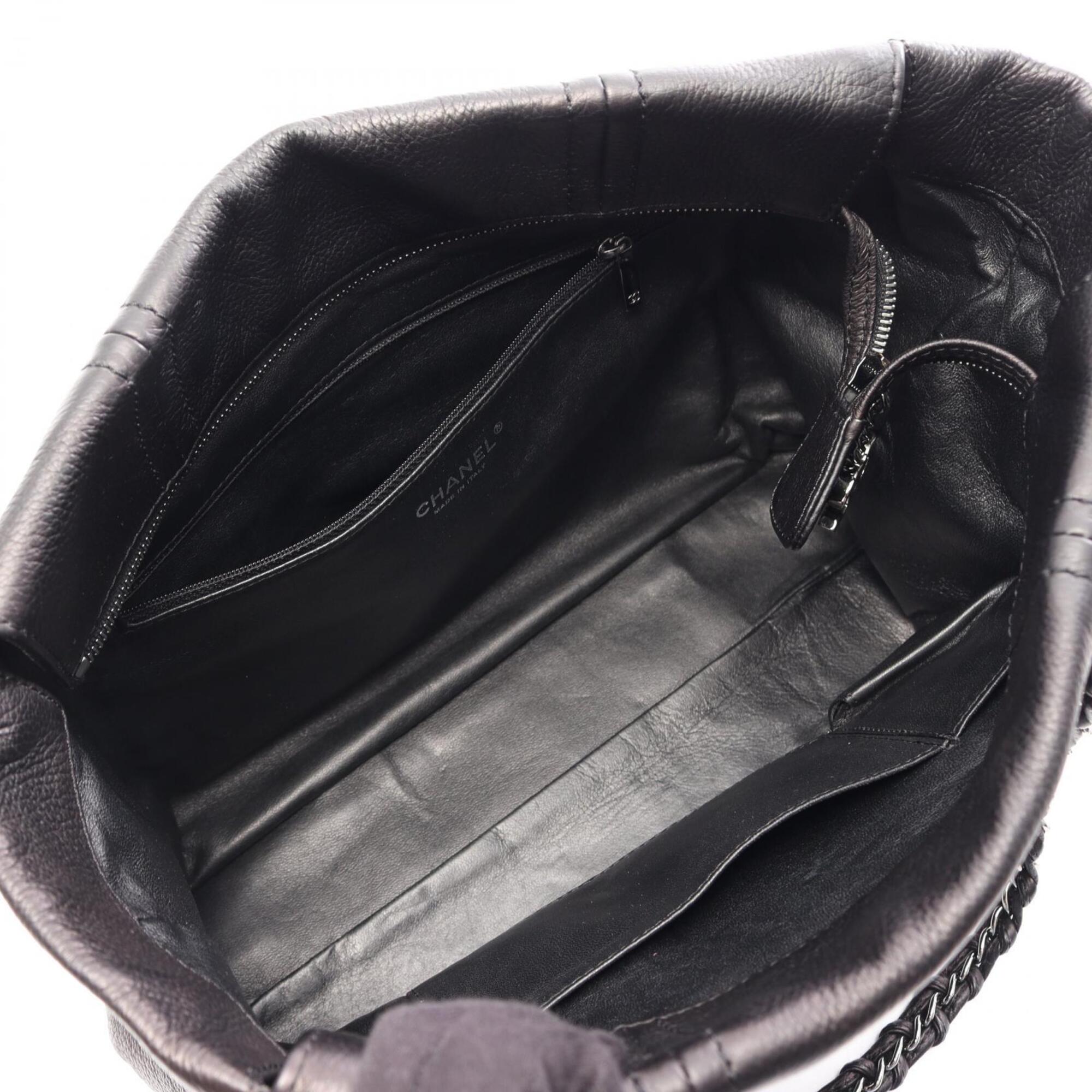 Chanel Black Leather Handbag Tote Bag (Pre-Owned)