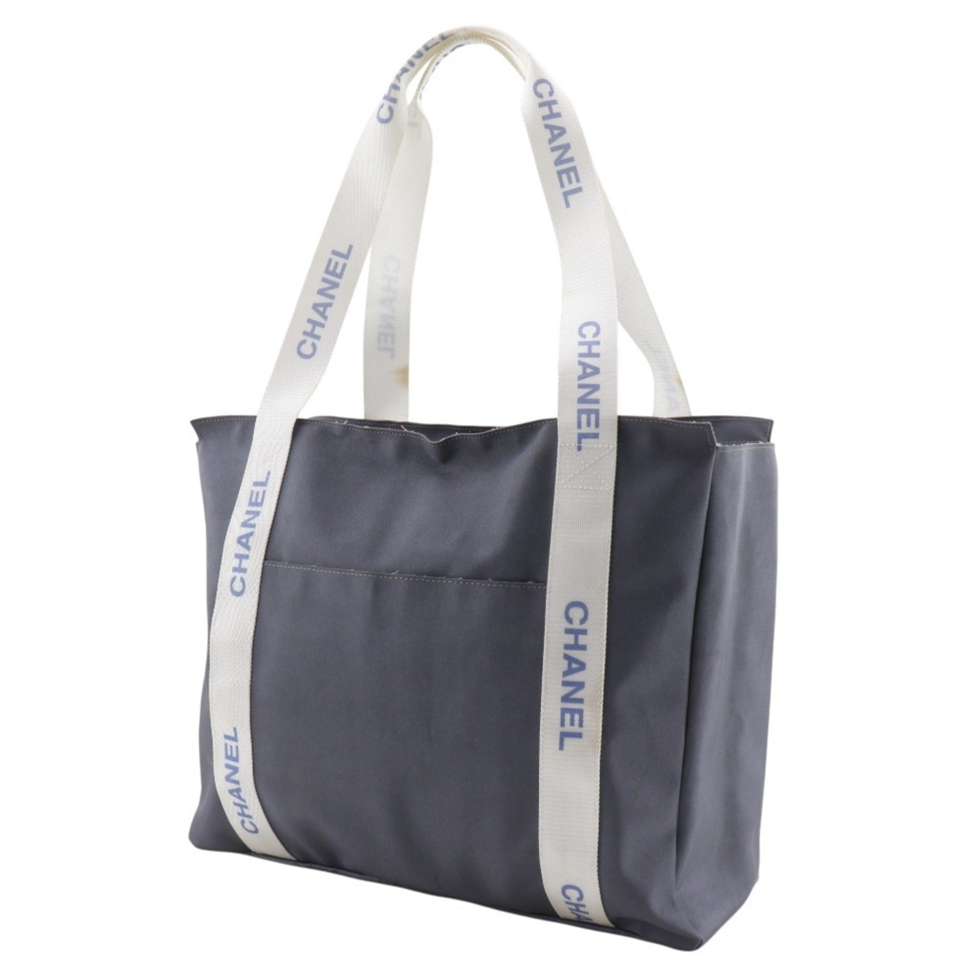 Chanel Sport Gray Nylon Tote Bag (Pre-Owned)