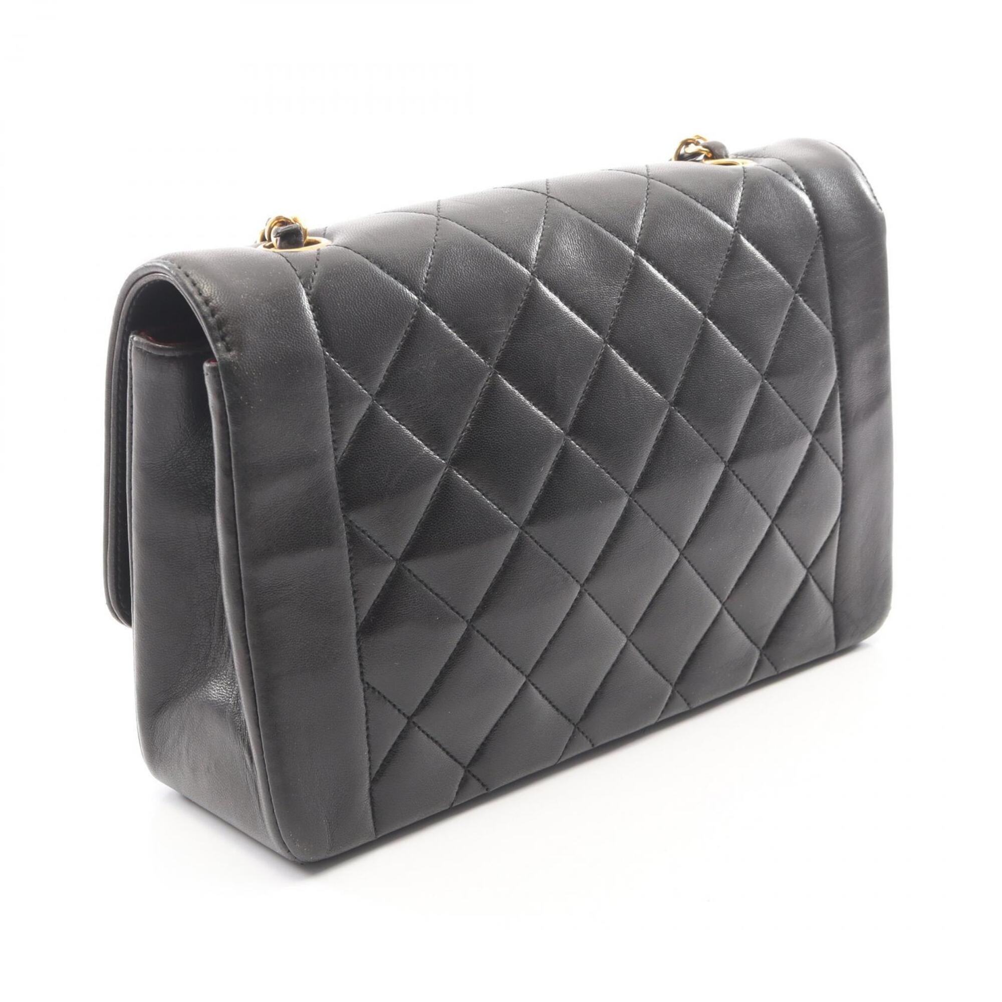 Chanel Black Leather Handbag Shoulder Bag (Pre-Owned)