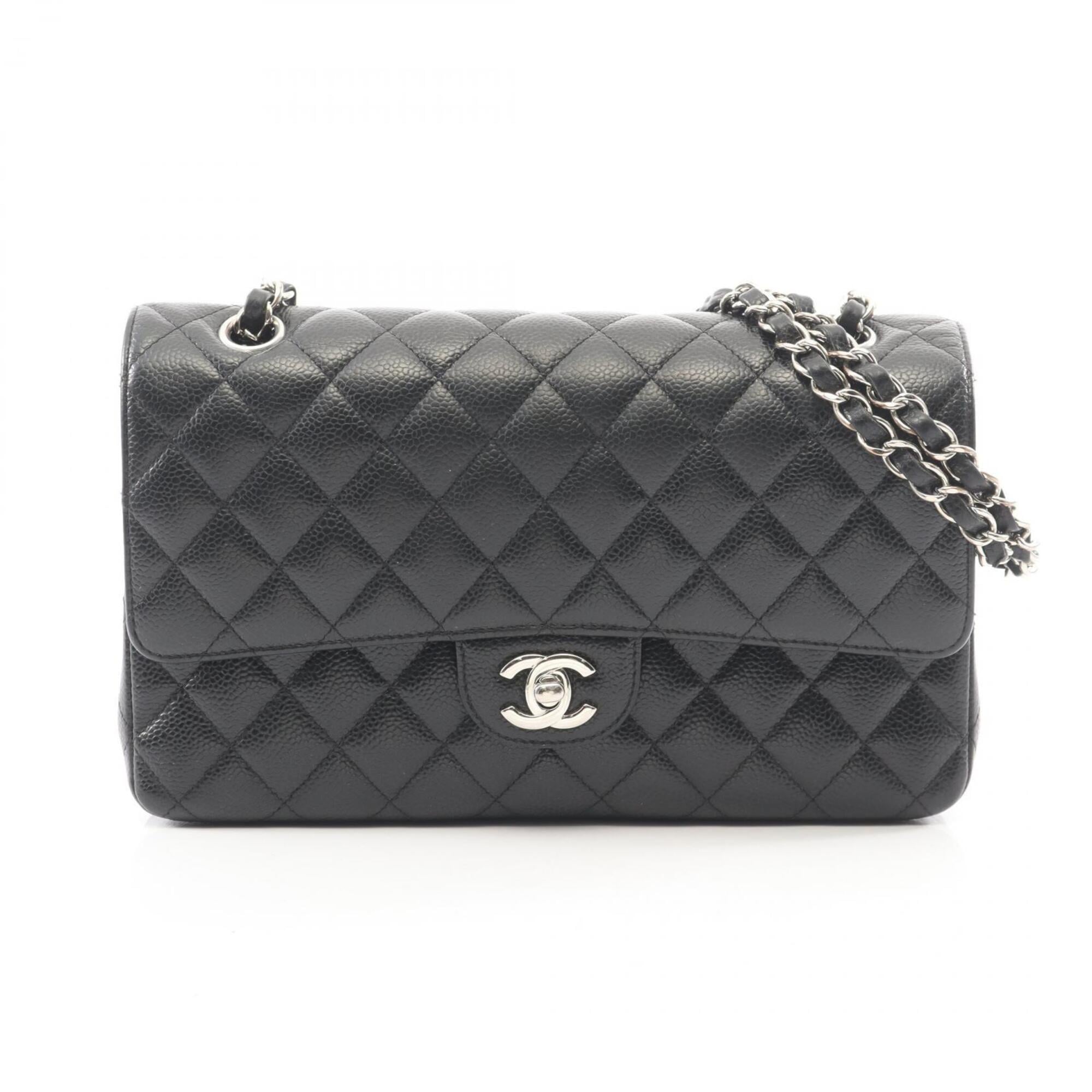 Chanel Black Grained Calfskin Handbag Shoulder Bag (Pre-Owned)