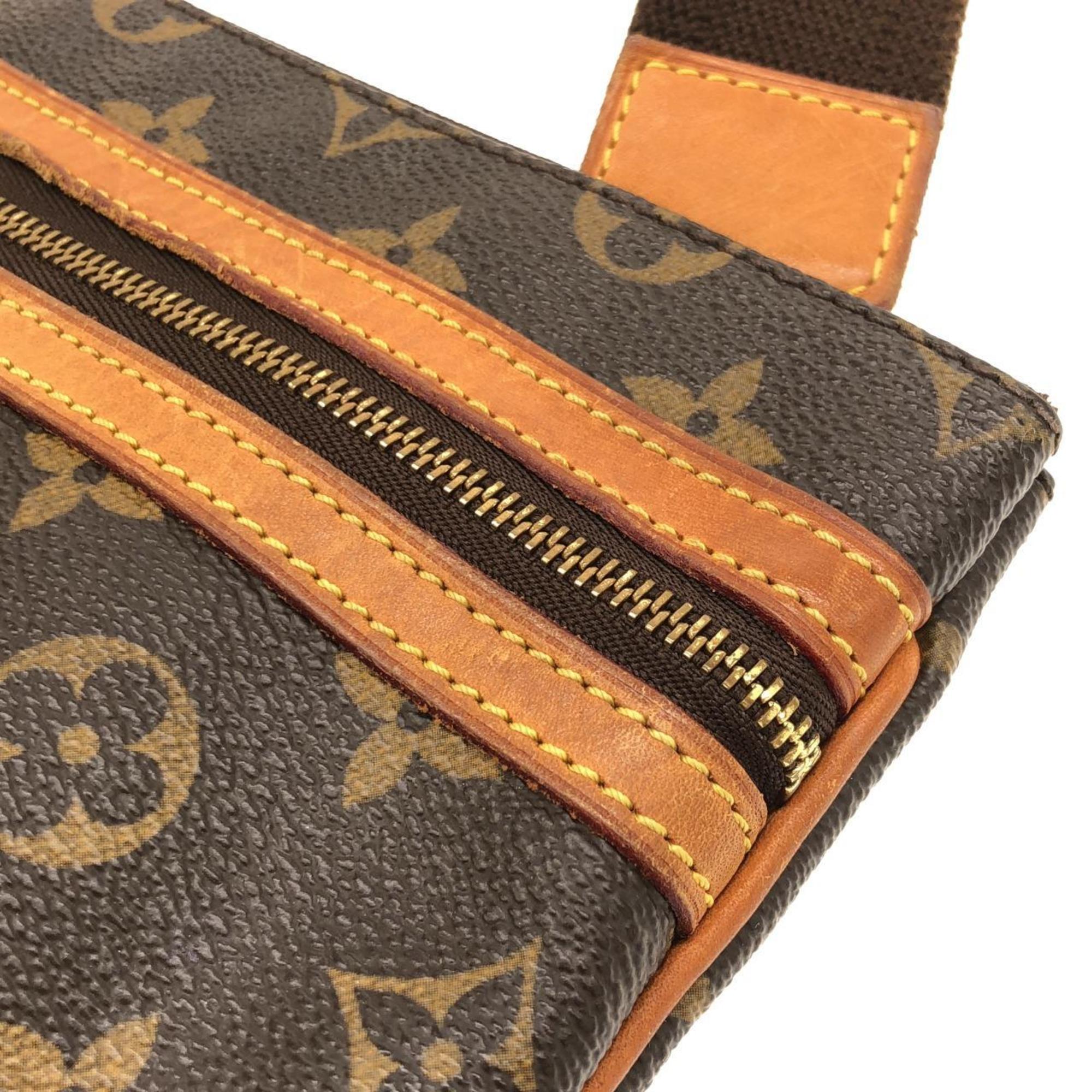 Louis Vuitton Marron Coated Canvas Pochette Shoulder Bag (Pre-Owned)