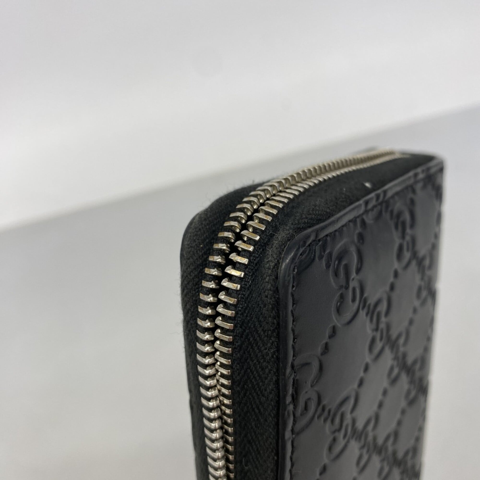Gucci Black Leather Long Wallet (Bi-Fold) (Pre-Owned)
