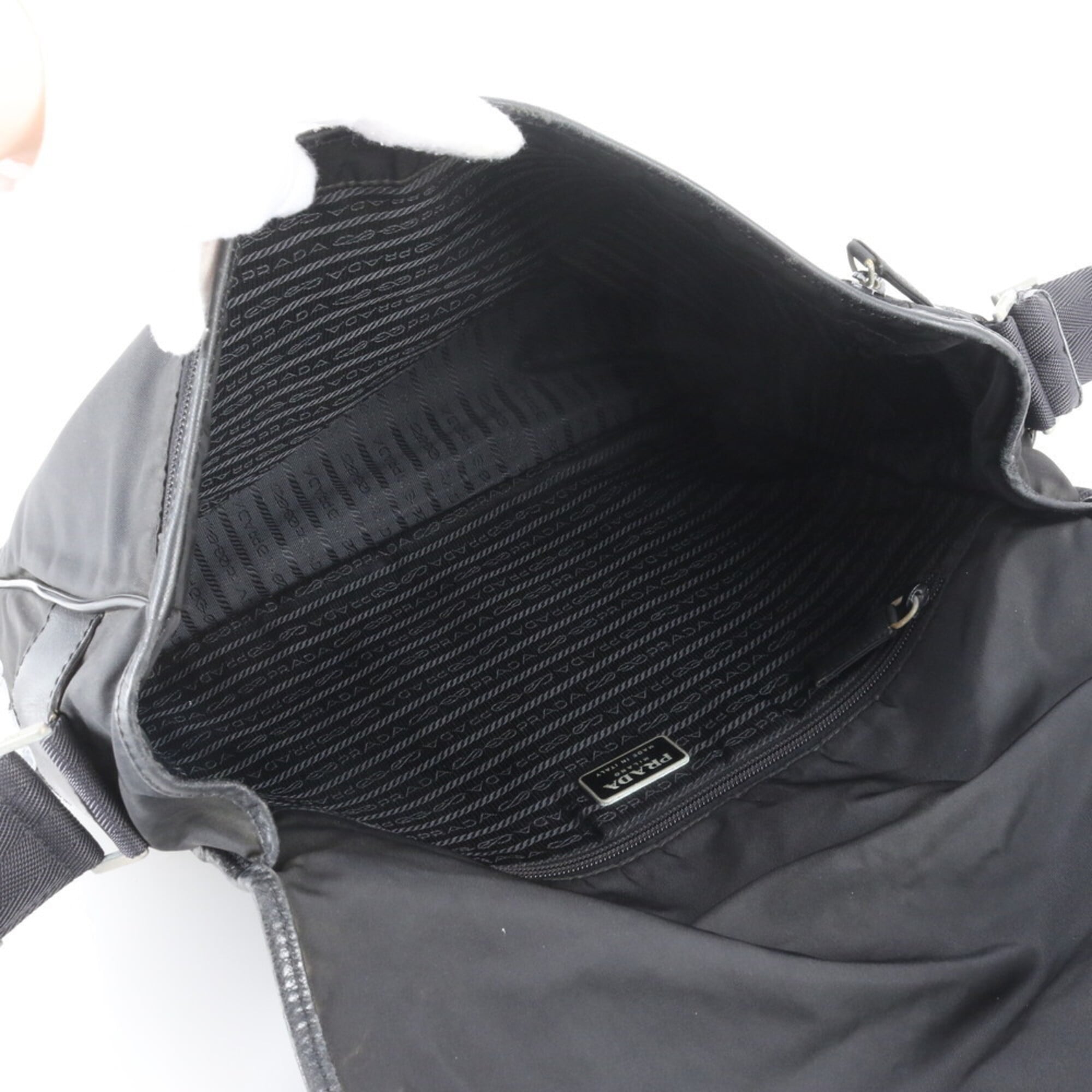 Prada Black White Nylon Shoulder Bag (Pre-Owned)
