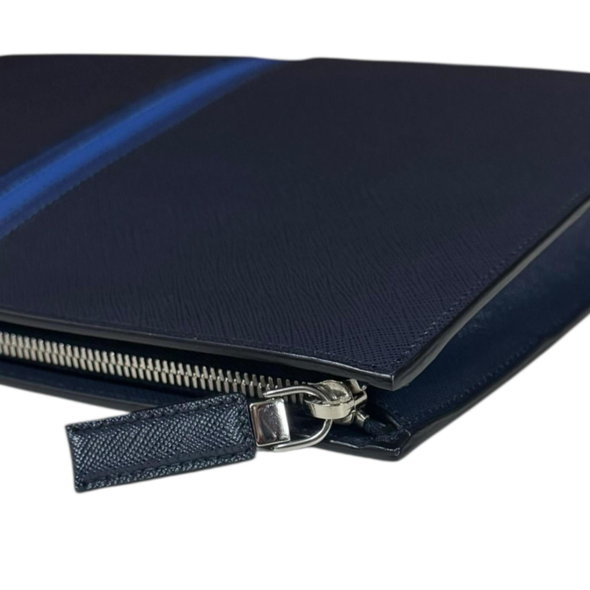 Prada Blue Navy Leather Clutch Bag (Pre-Owned)