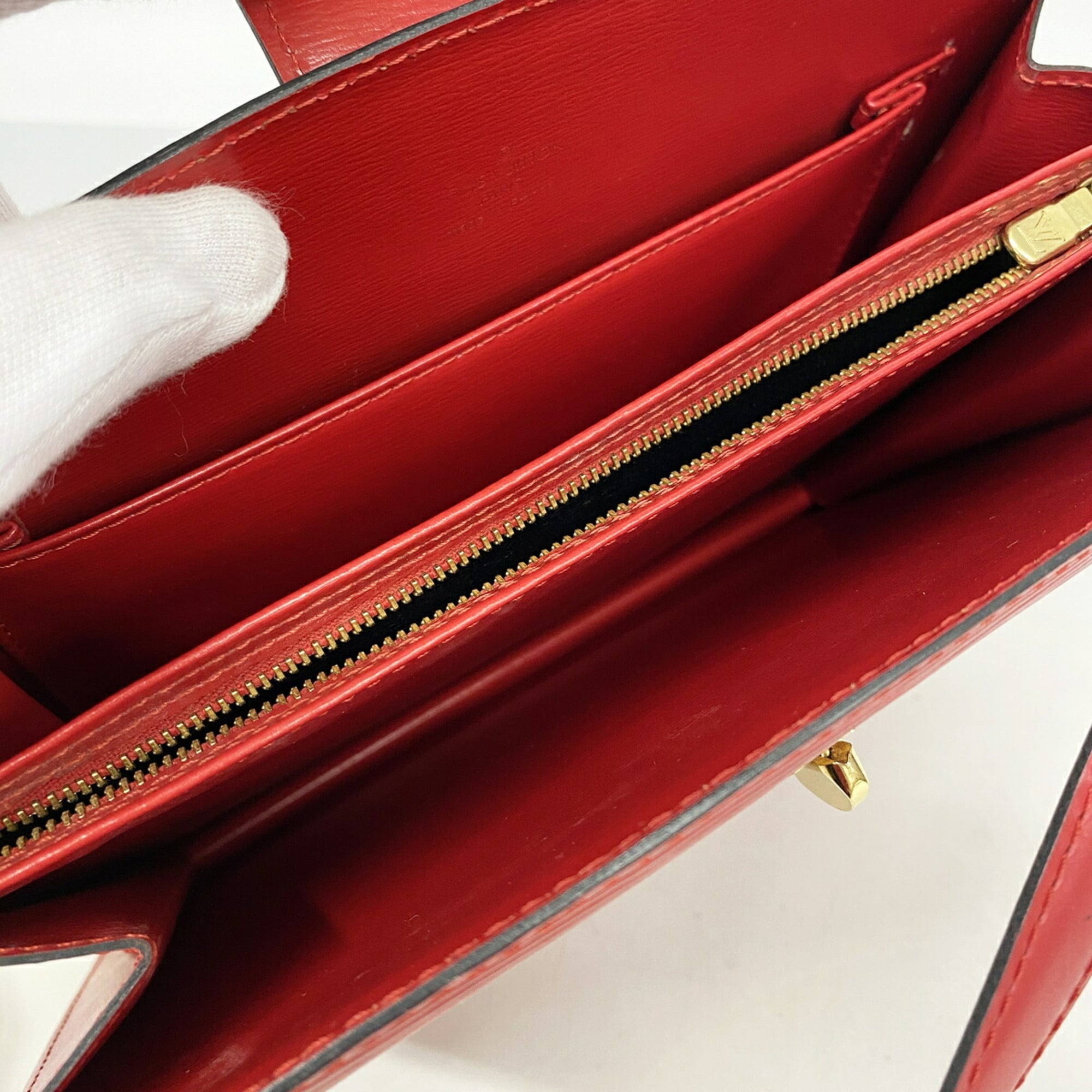 Louis Vuitton Castilian Red Shoulder Bag (Pre-Owned)