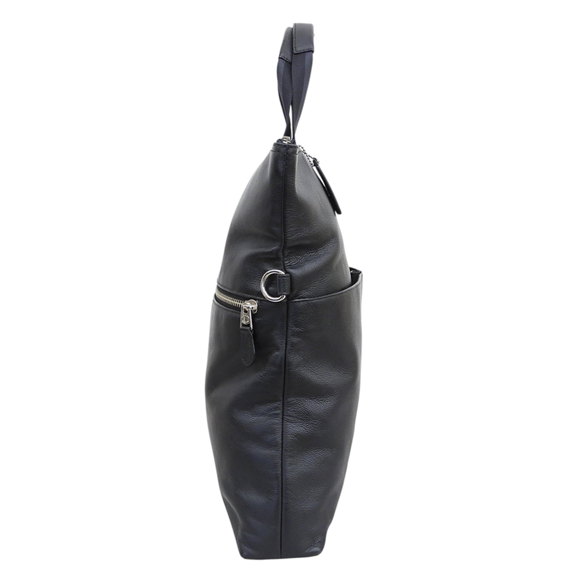 Coach Black Leather Shoulder Bag (Pre-Owned)