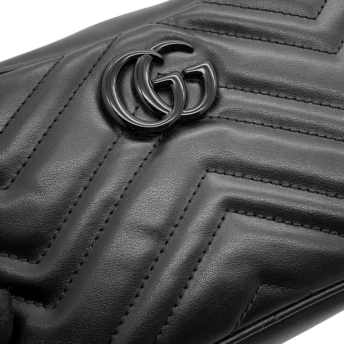 Gucci Gg Marmont Black Leather Shoulder Bag (Pre-Owned)