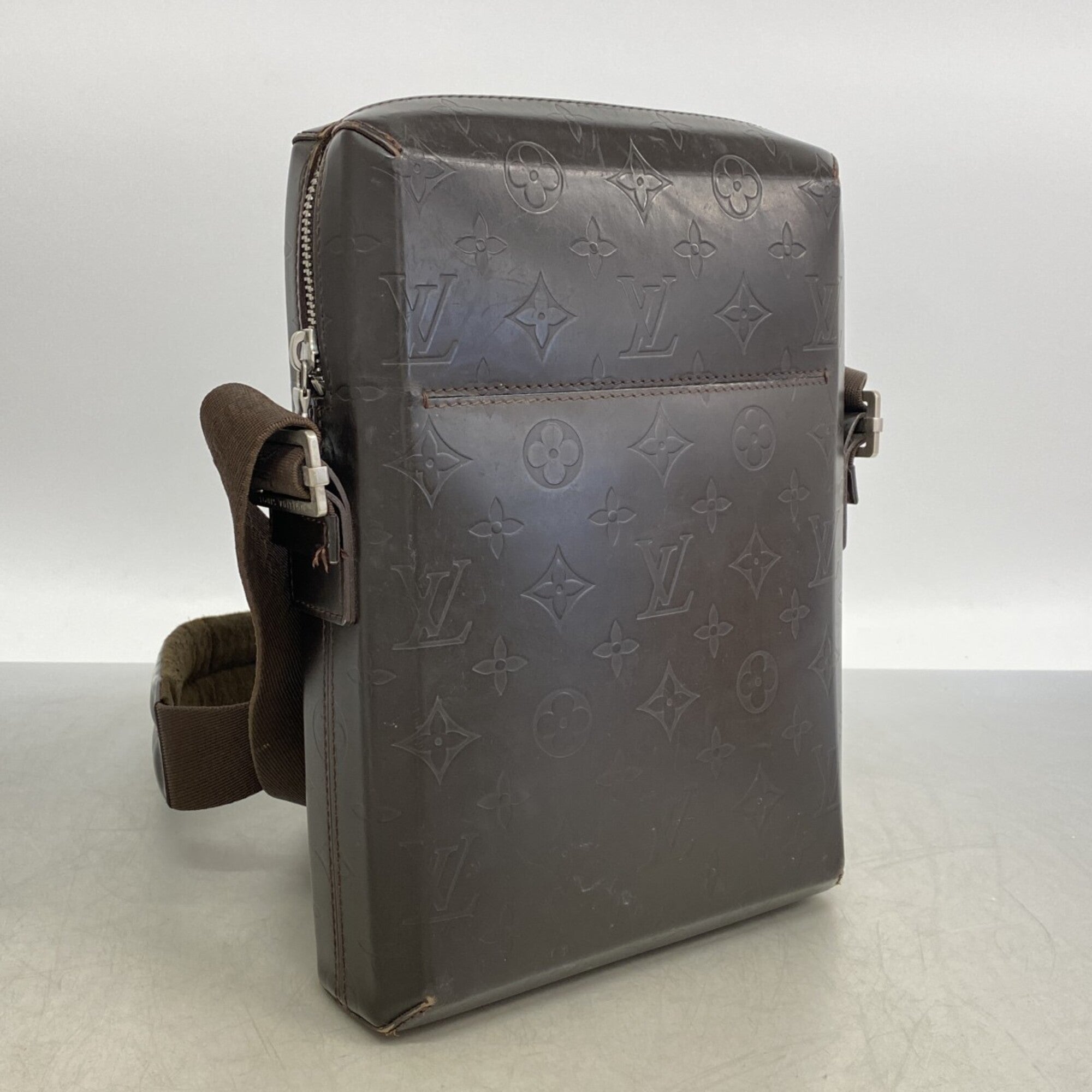Louis Vuitton Coffee Shoulder Bag (Pre-Owned)