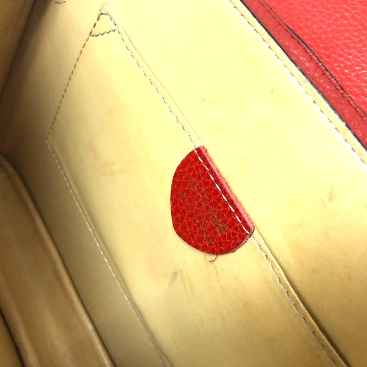 Celine Red Leather Shoulder Bag (Pre-Owned)