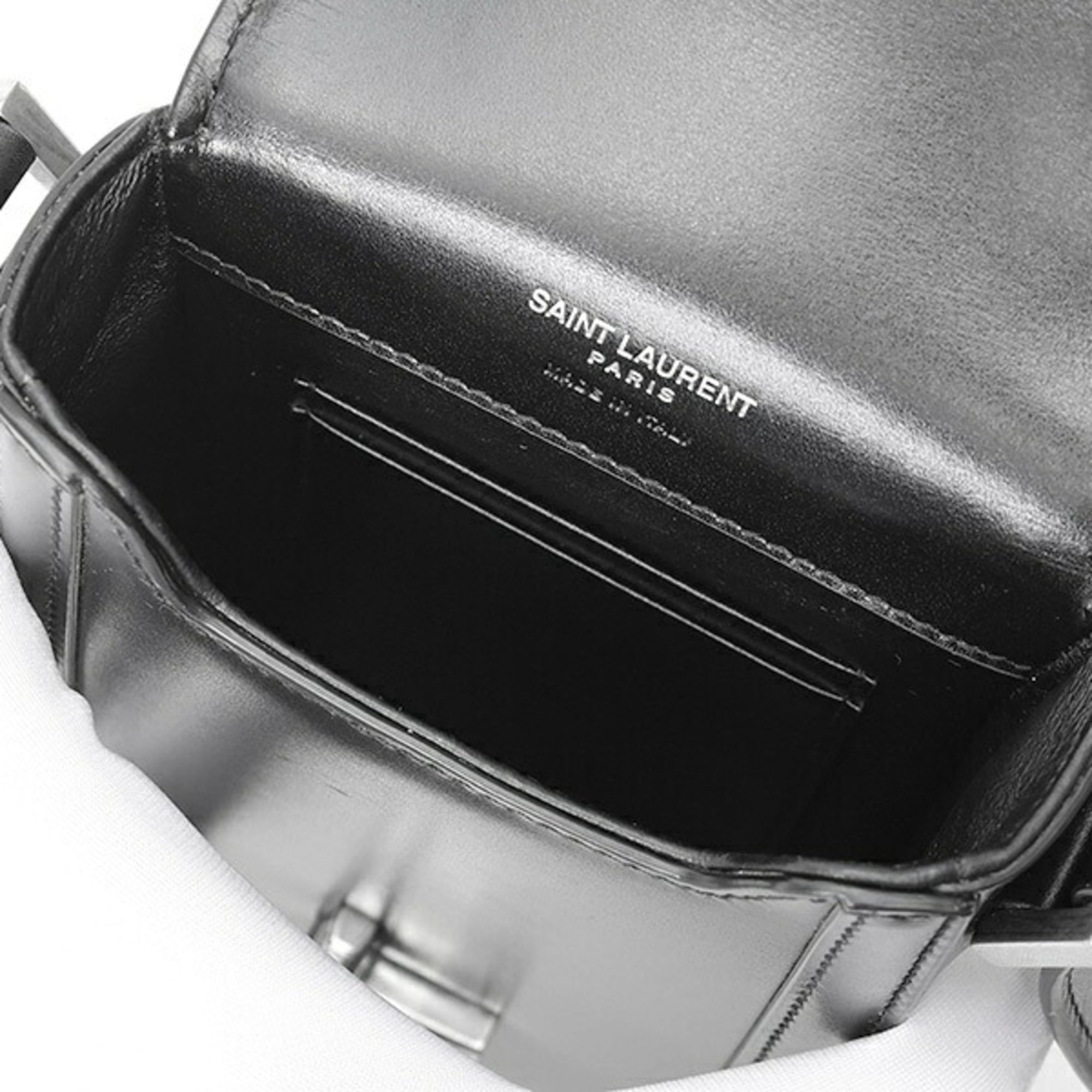 Saint Laurent Black Leather Shoulder Bag (Pre-Owned)