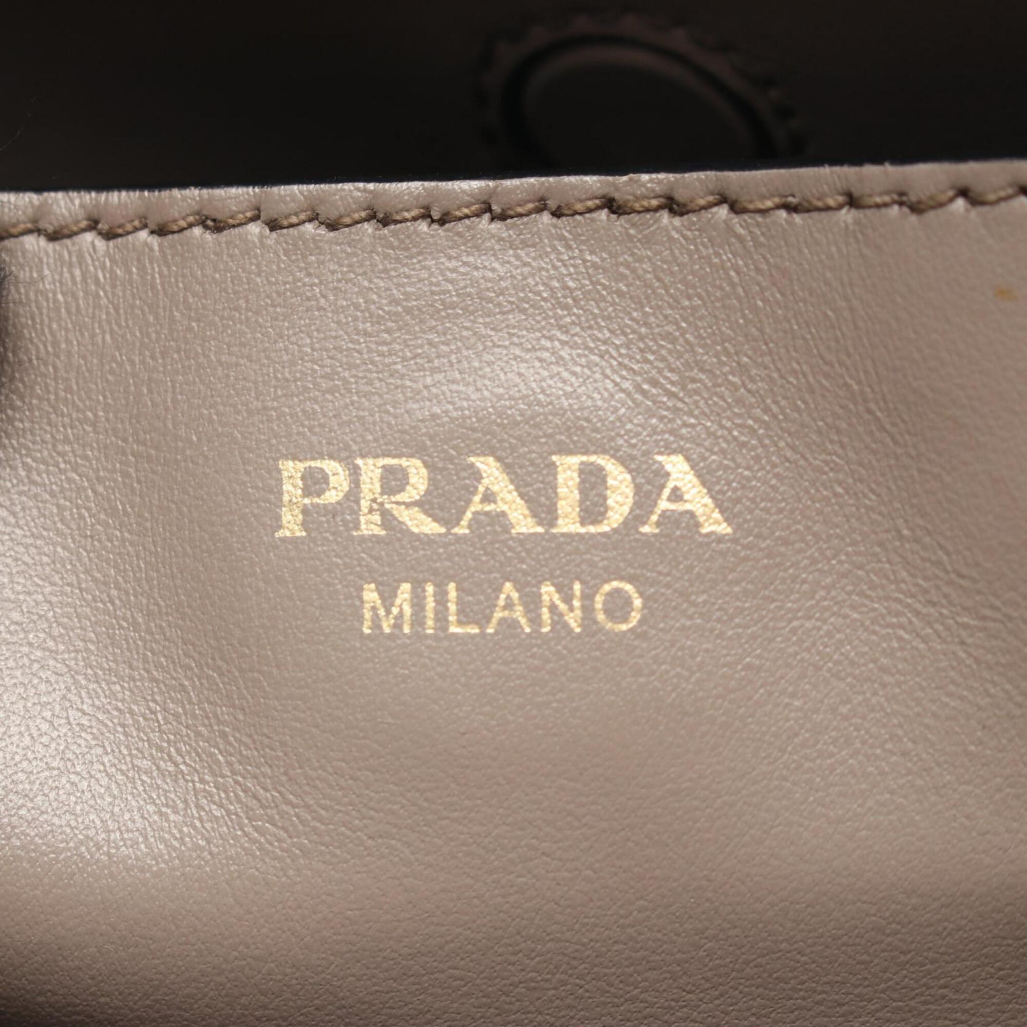 Prada Beige Leather Handbag (Pre-Owned)