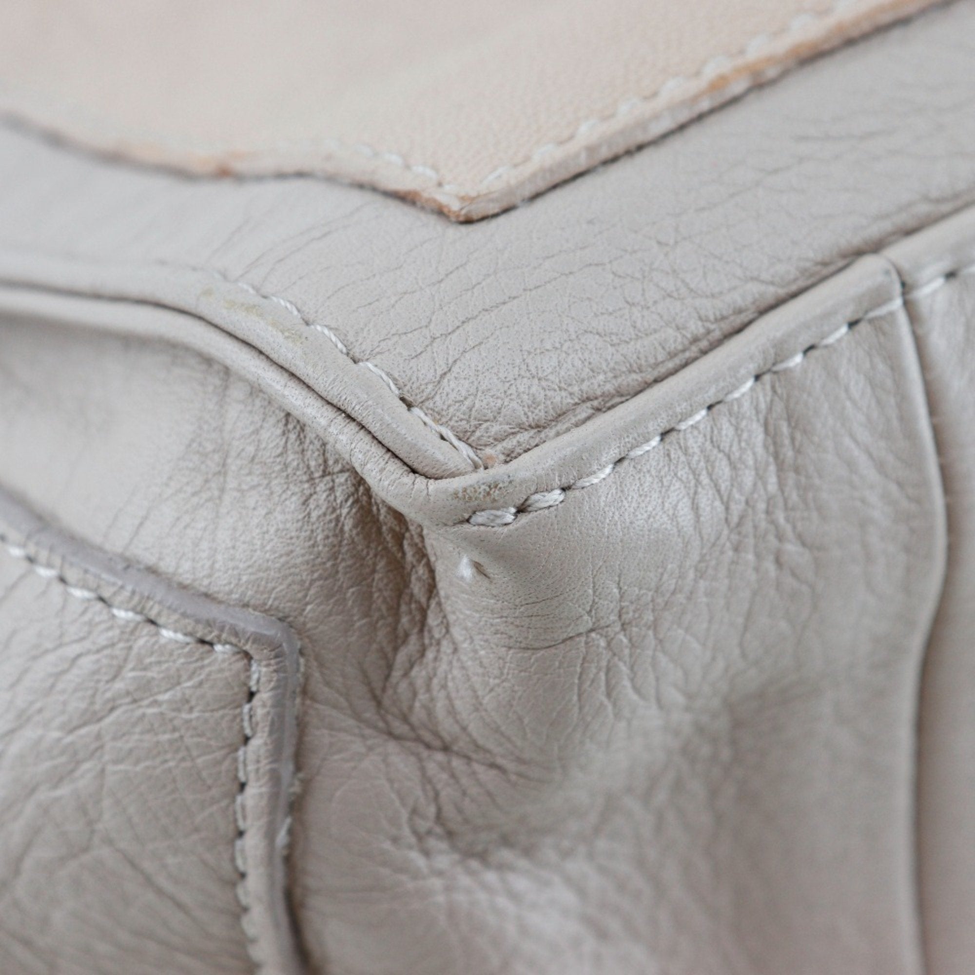 See By Chloé Beige Leather Handbag (Pre-Owned)