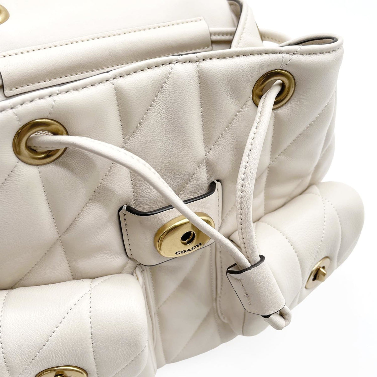 Coach Gold White Leather Backpack (Pre-Owned)