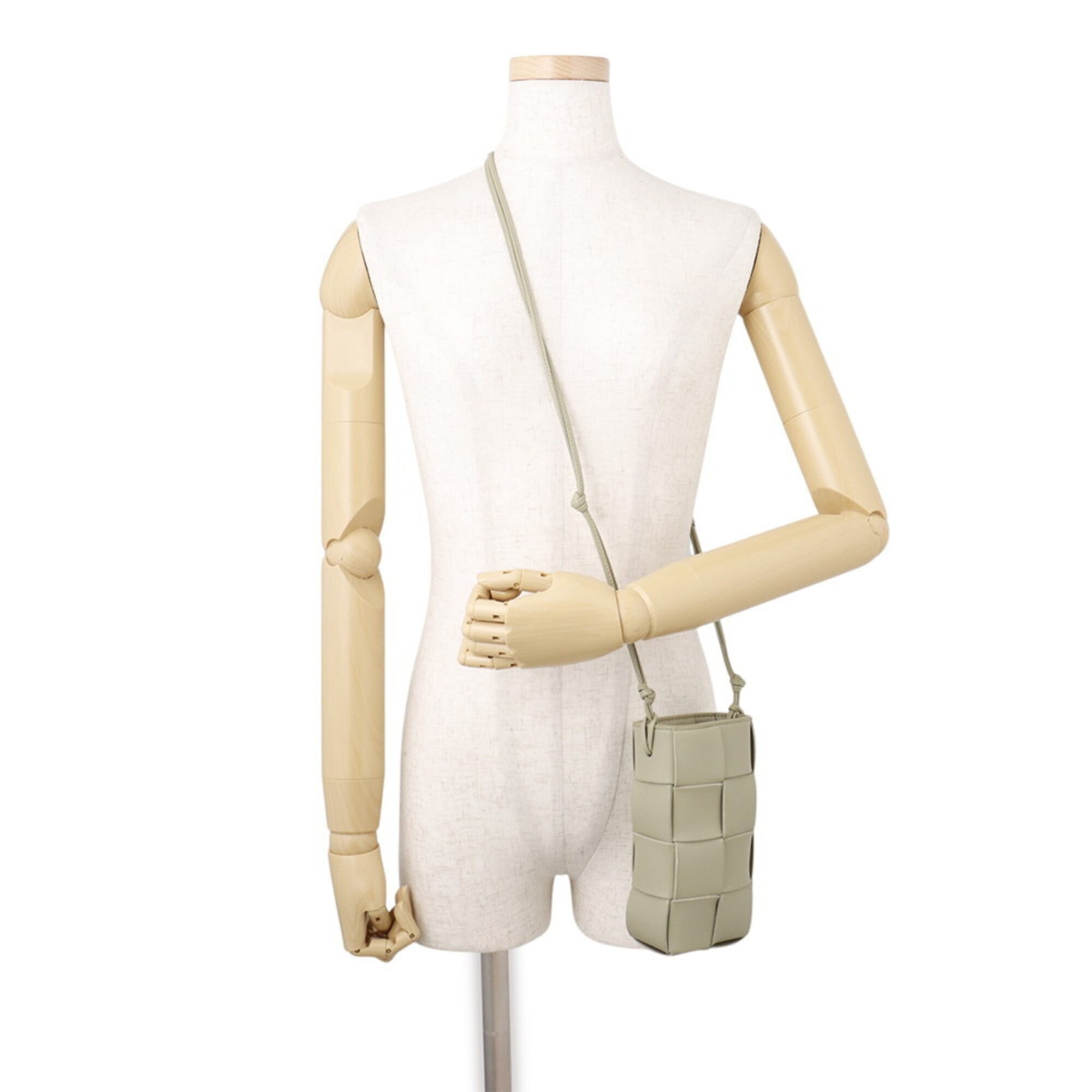 Bottega Veneta Intrecciato Light Green Leather Handbag Shoulder Bag (Pre-Owned)