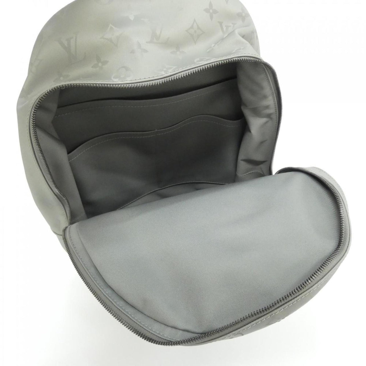 Louis Vuitton Gris Canvas Backpack (Pre-Owned)